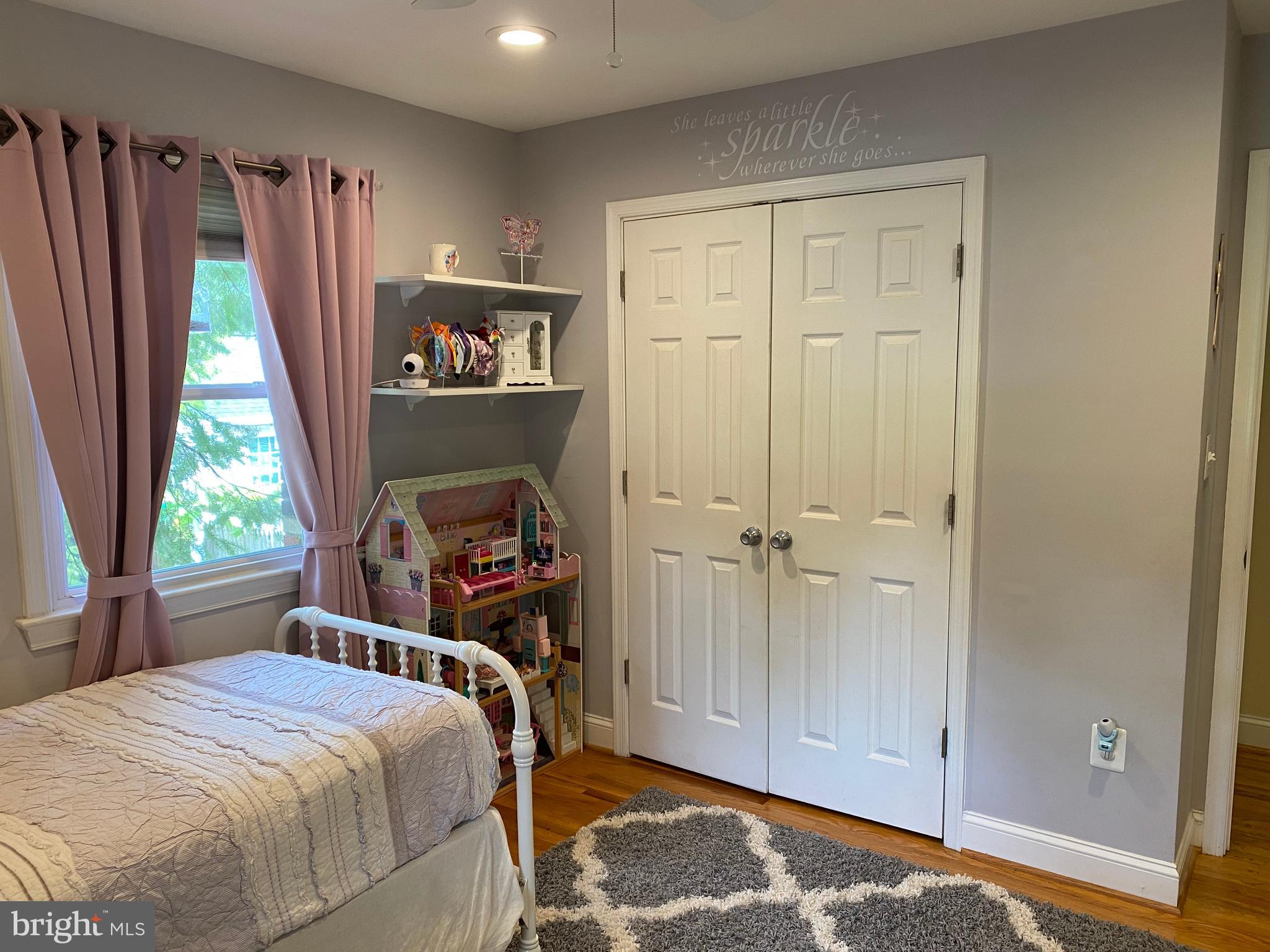 WADE-MAR ESTATES - Residential