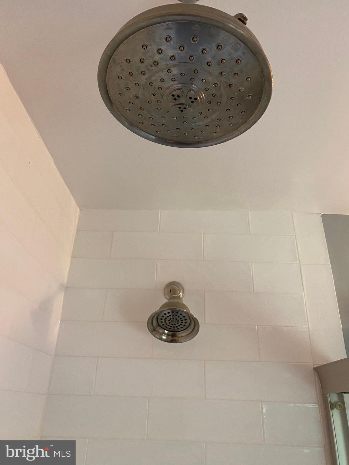 WADE-MAR ESTATES - Residential