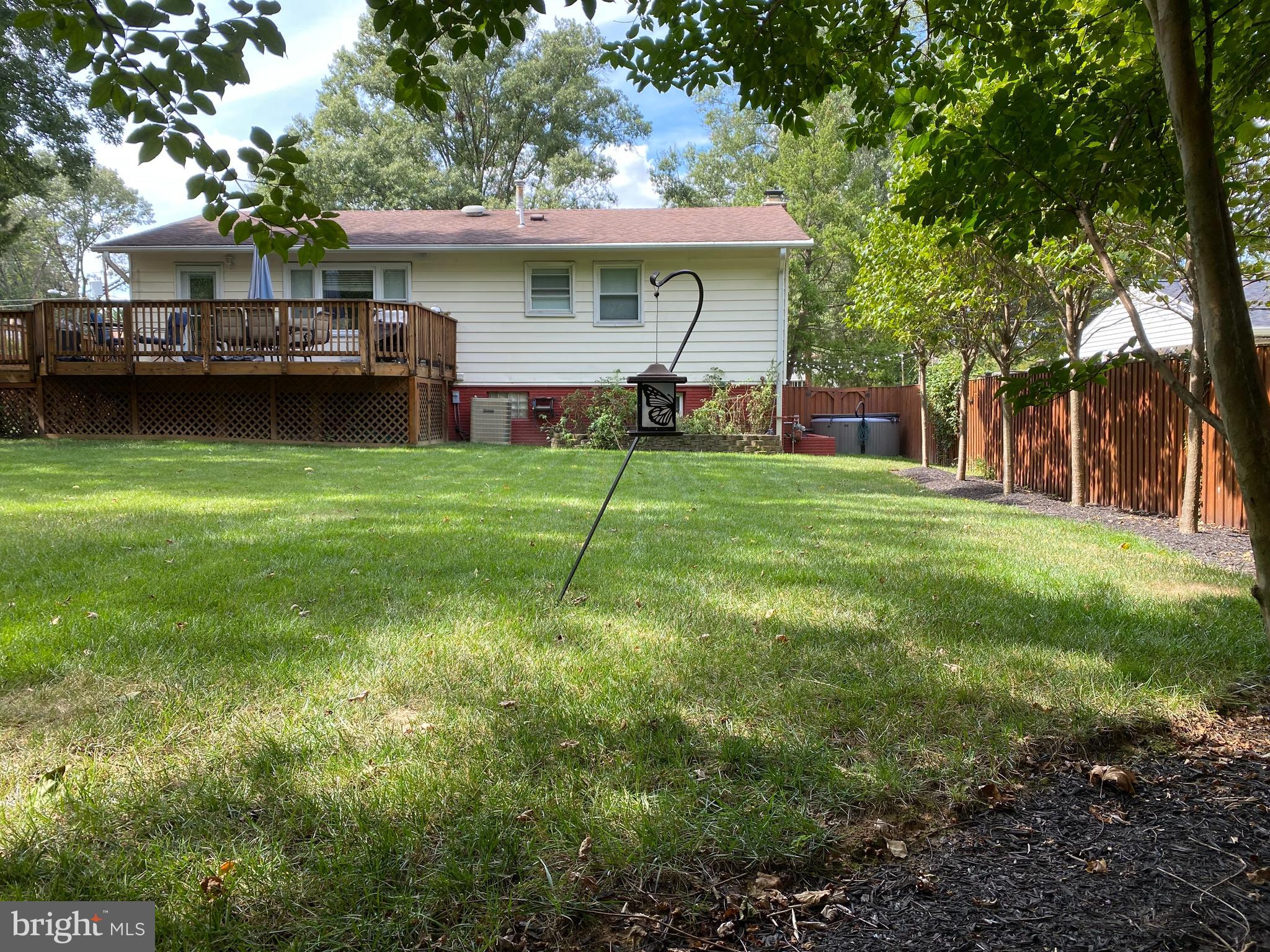 WADE-MAR ESTATES - Residential