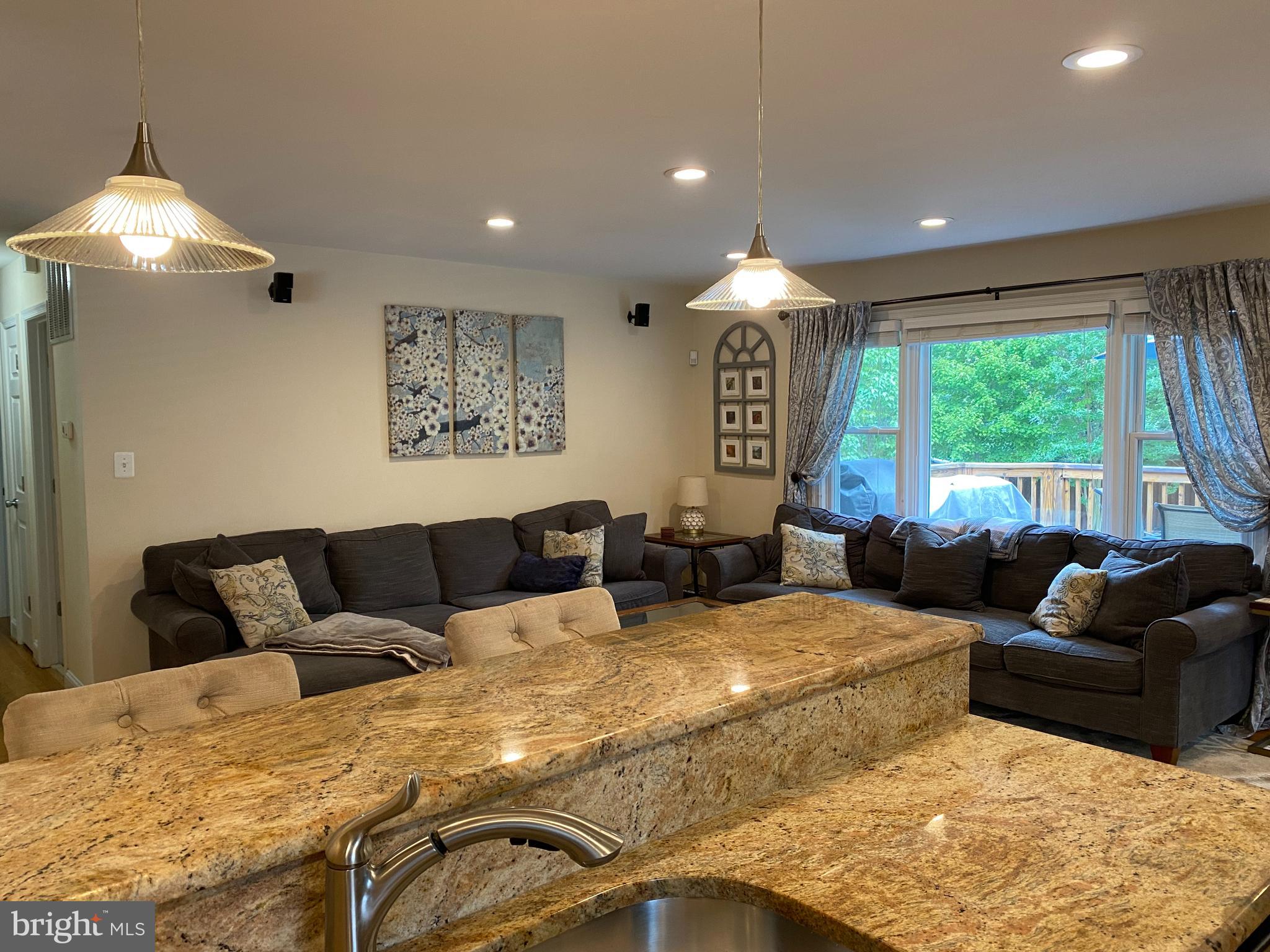 WADE-MAR ESTATES - Residential