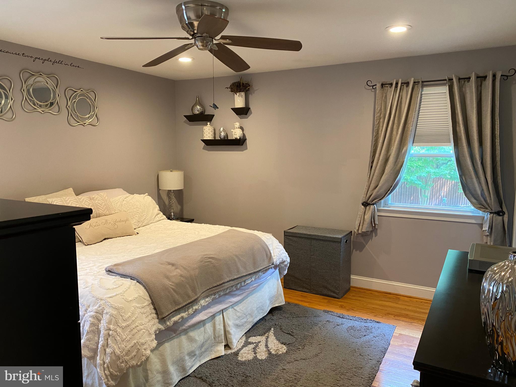 WADE-MAR ESTATES - Residential