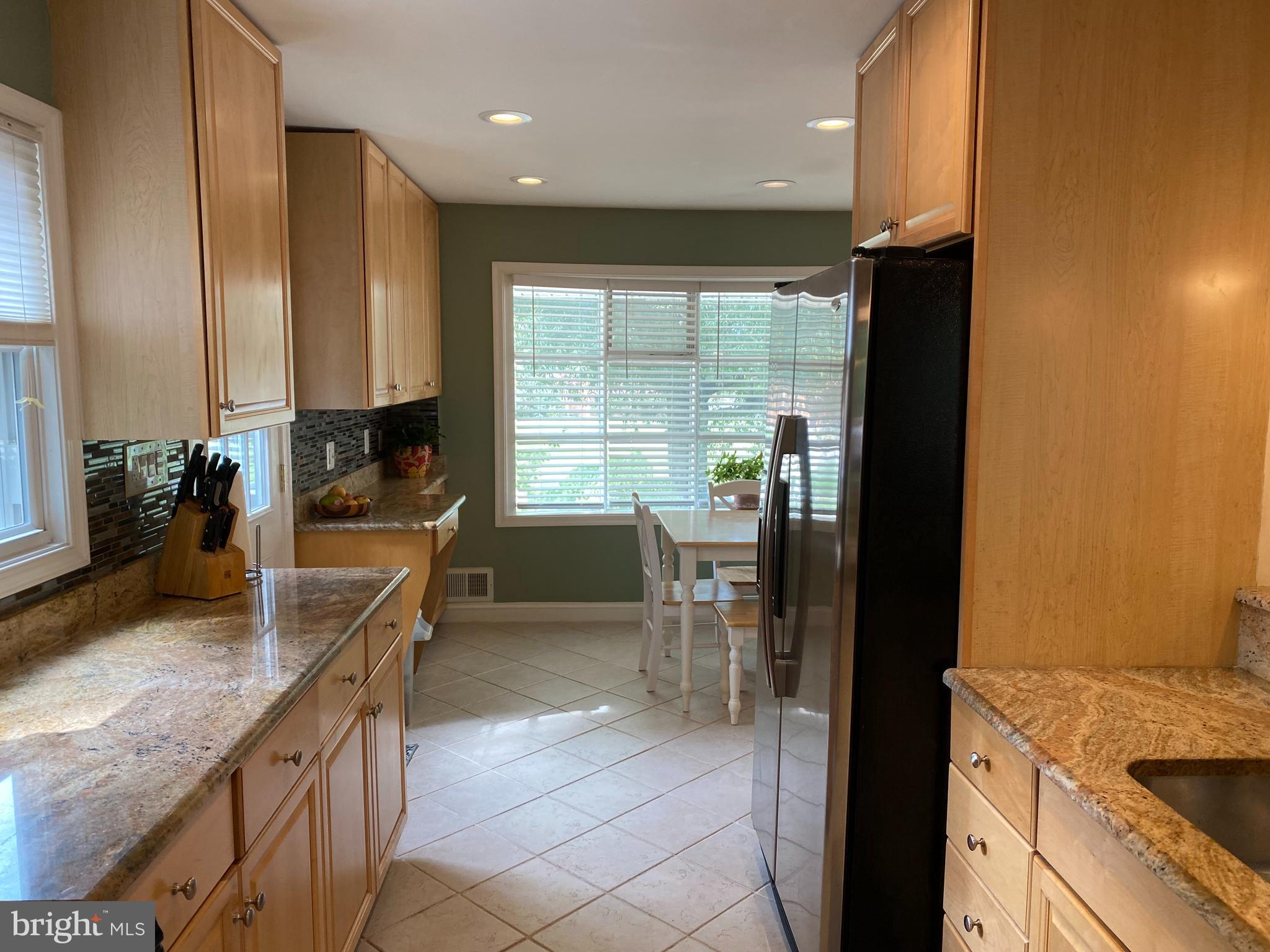 WADE-MAR ESTATES - Residential