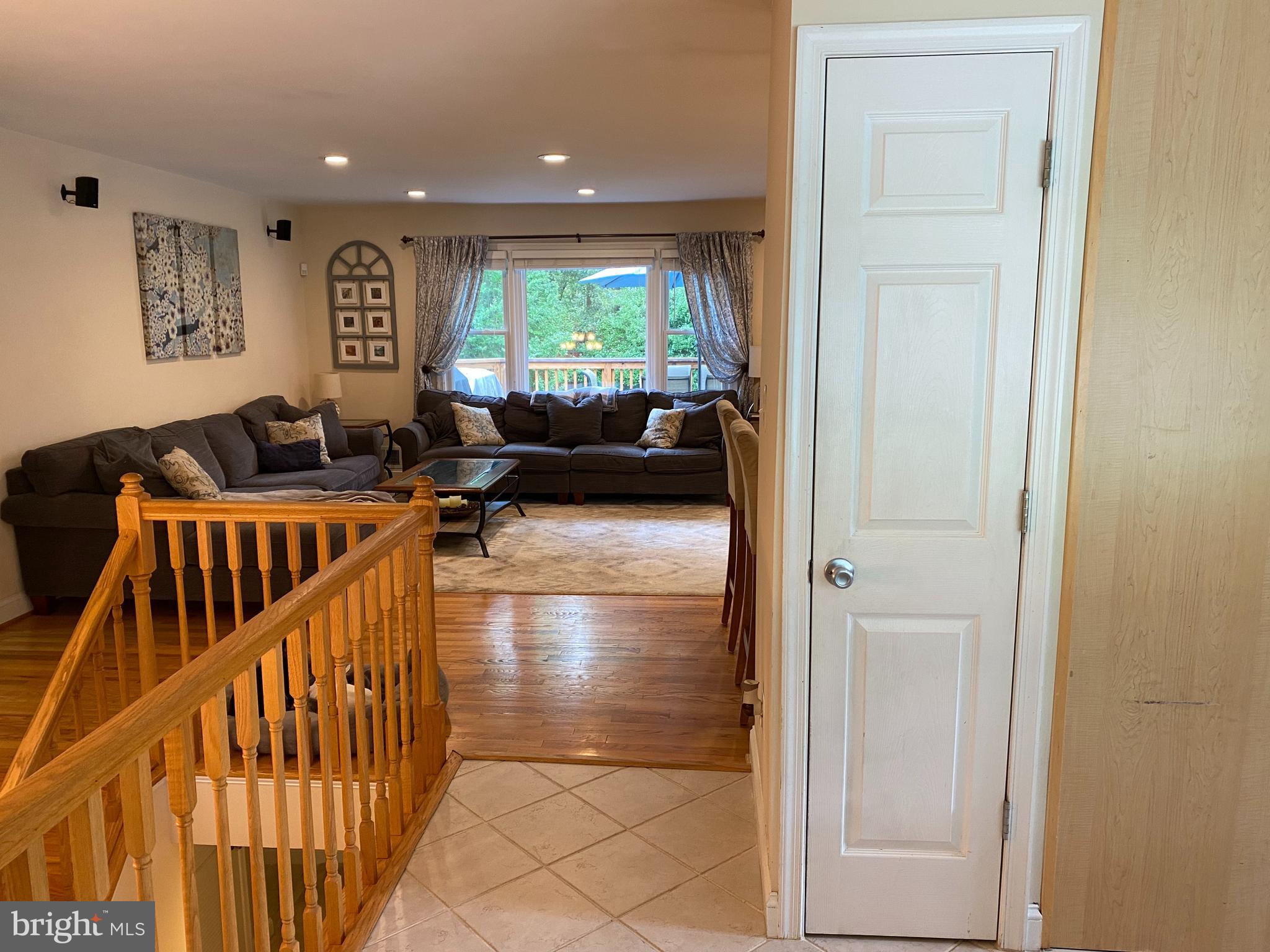 WADE-MAR ESTATES - Residential