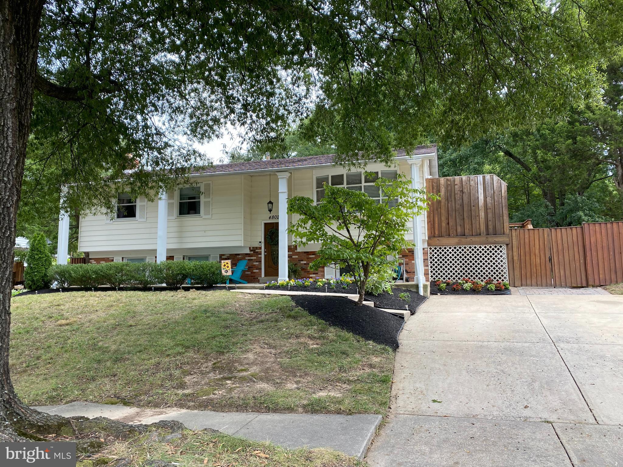 WADE-MAR ESTATES - Residential