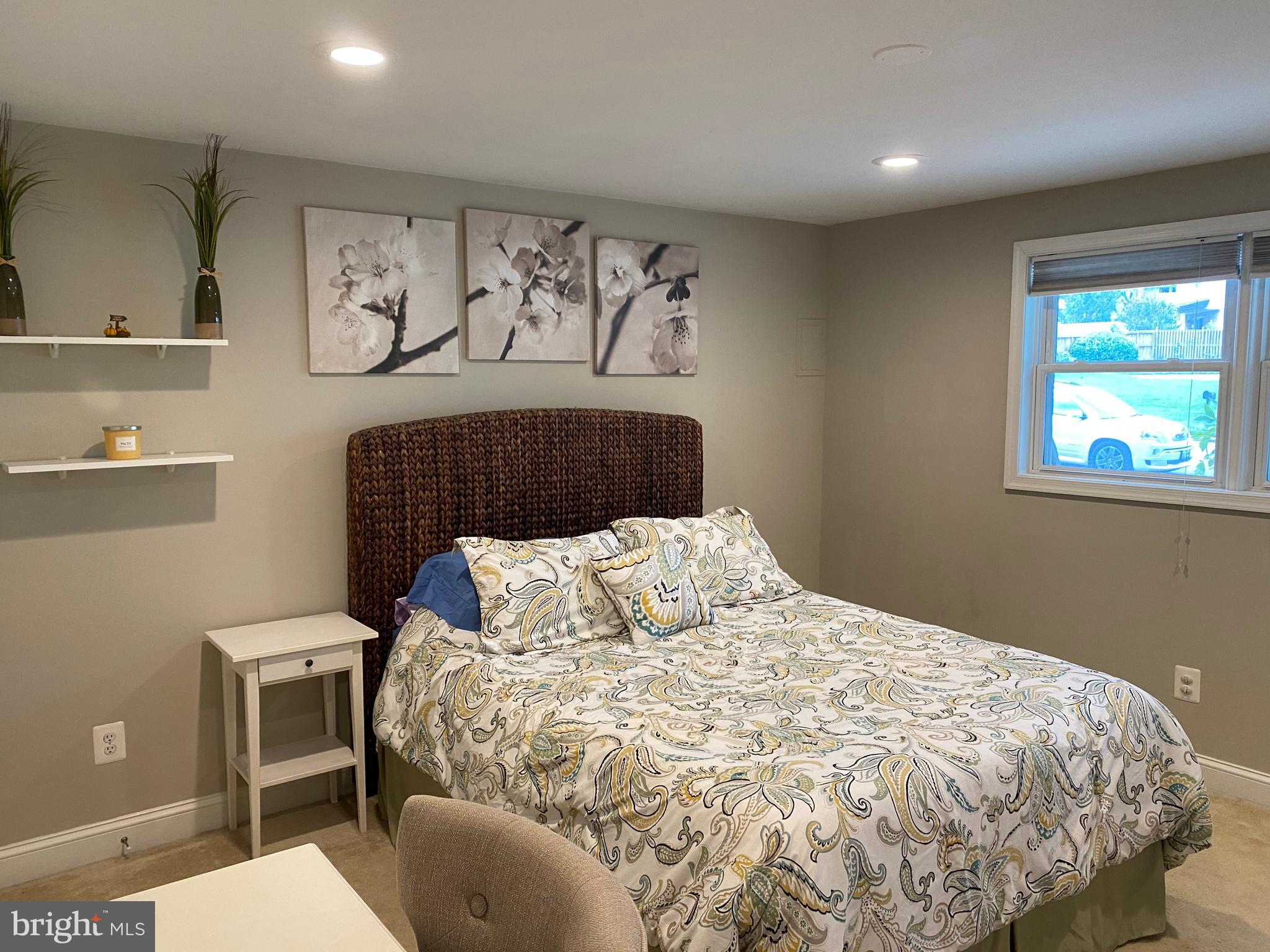 WADE-MAR ESTATES - Residential