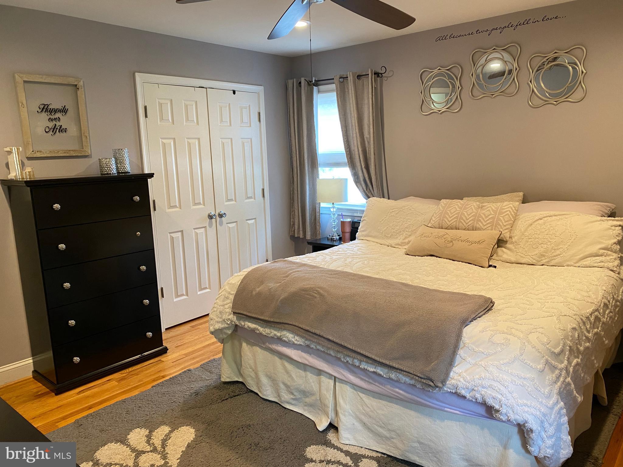 WADE-MAR ESTATES - Residential