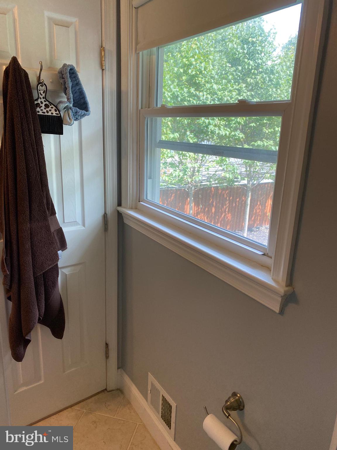 WADE-MAR ESTATES - Residential