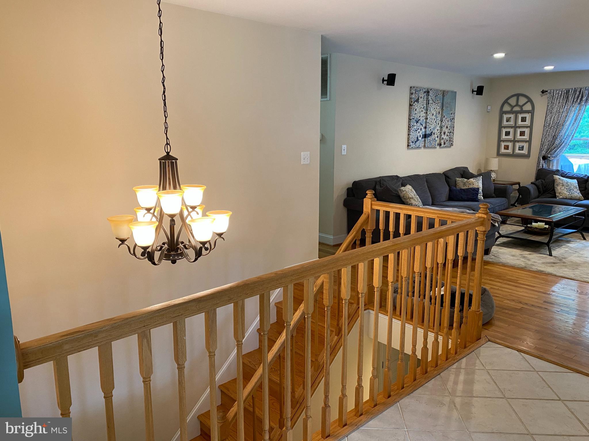 WADE-MAR ESTATES - Residential