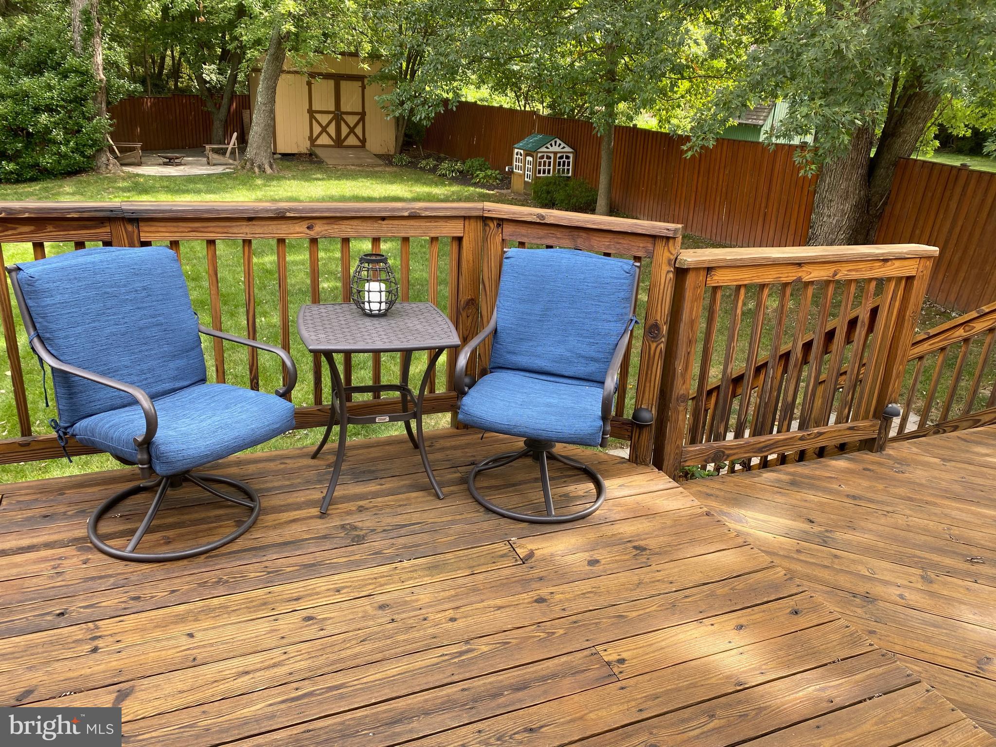 WADE-MAR ESTATES - Residential