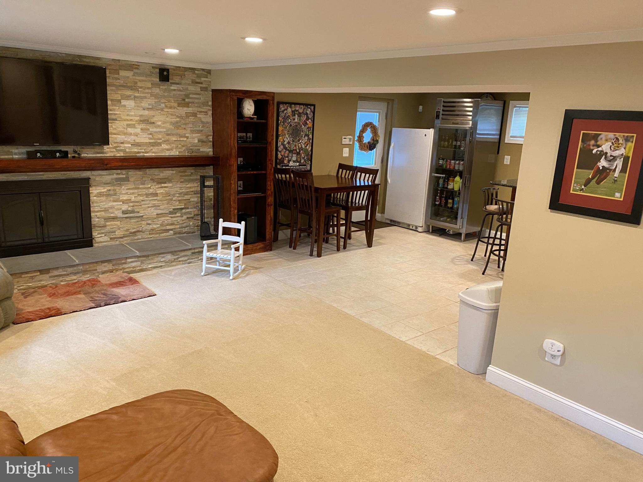 WADE-MAR ESTATES - Residential