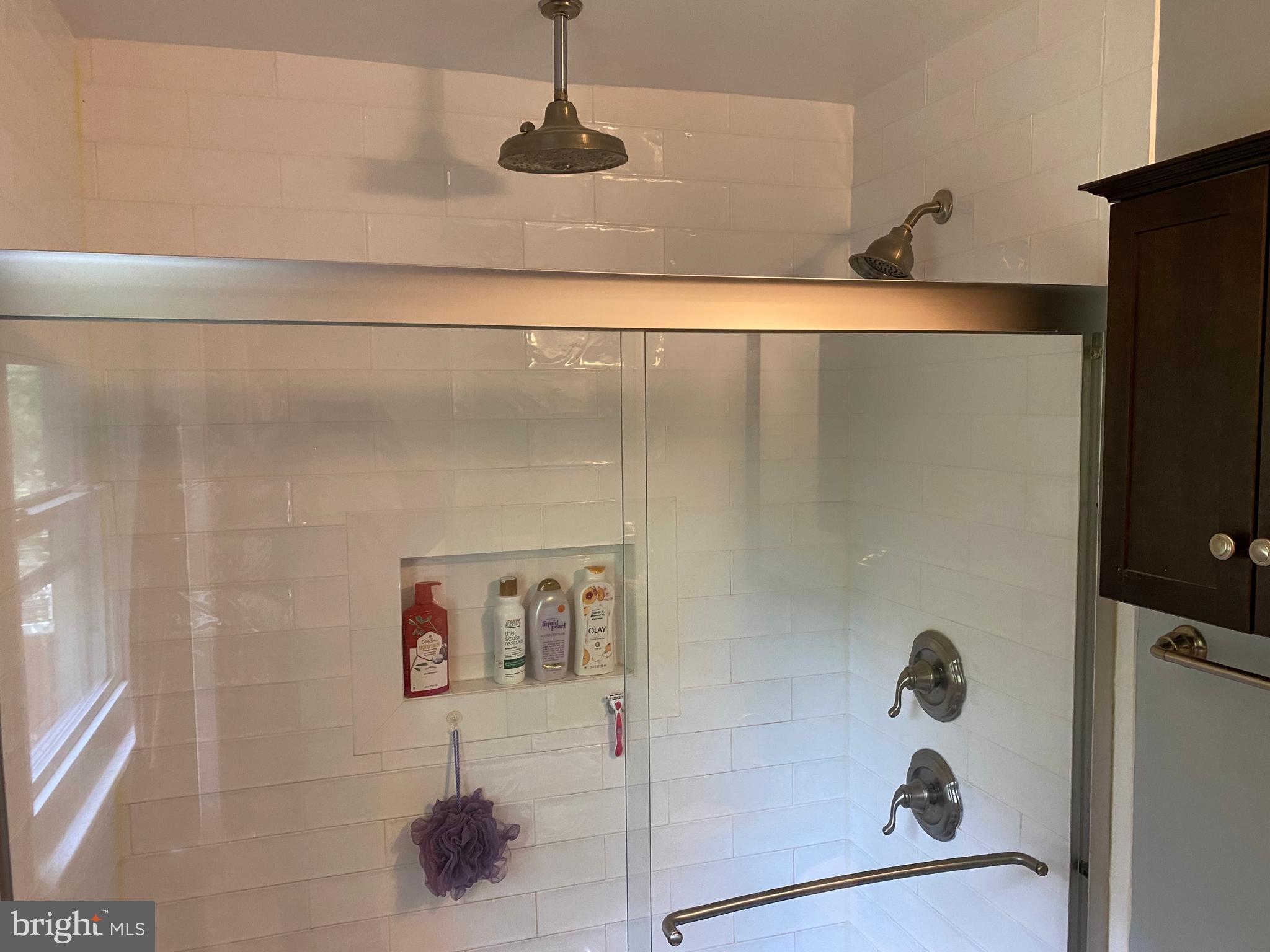 WADE-MAR ESTATES - Residential