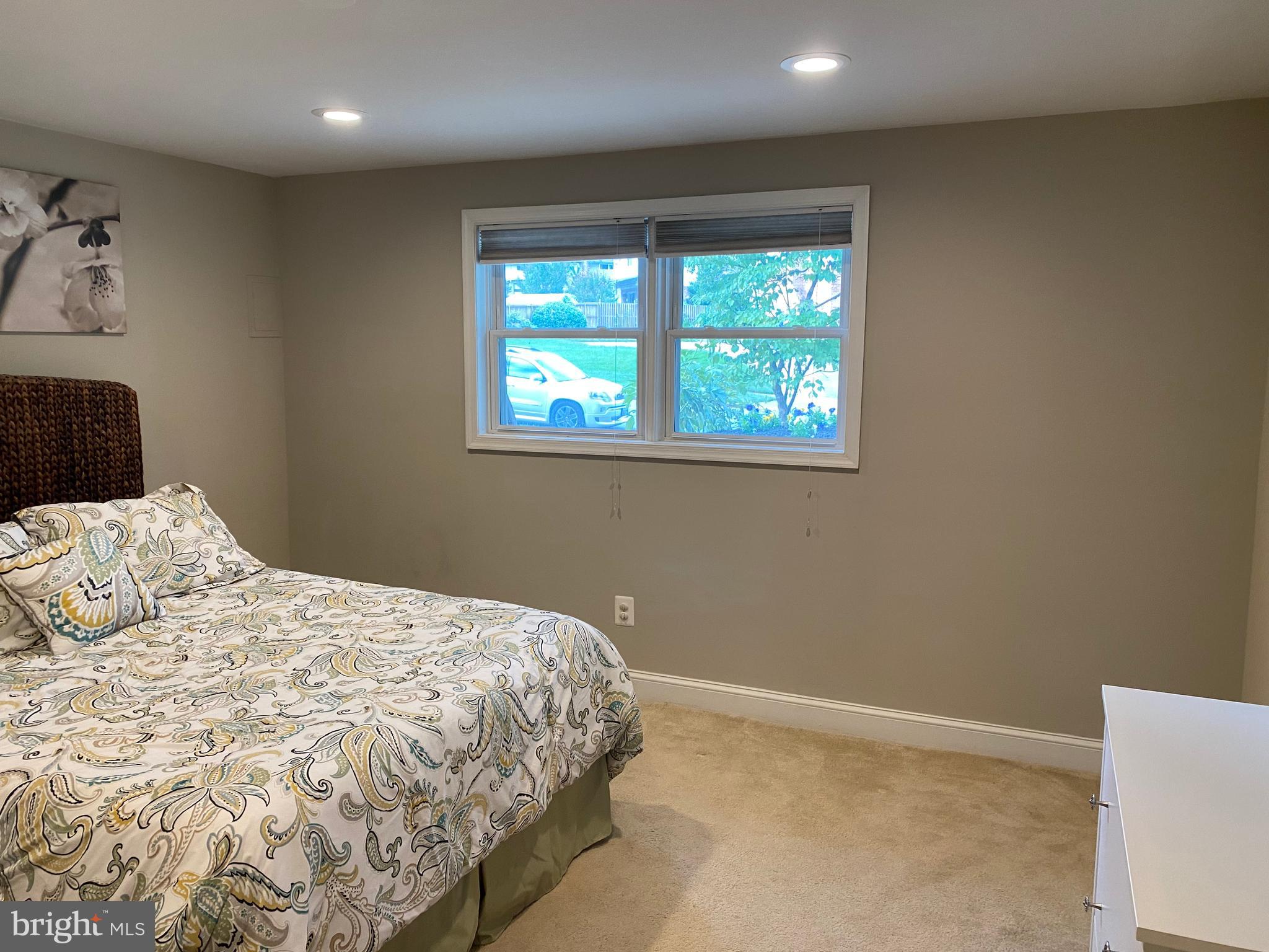 WADE-MAR ESTATES - Residential