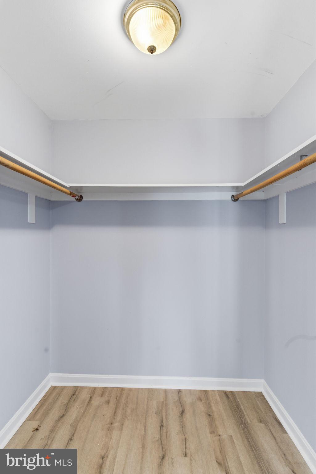 OLE LONGFIELD - Residential