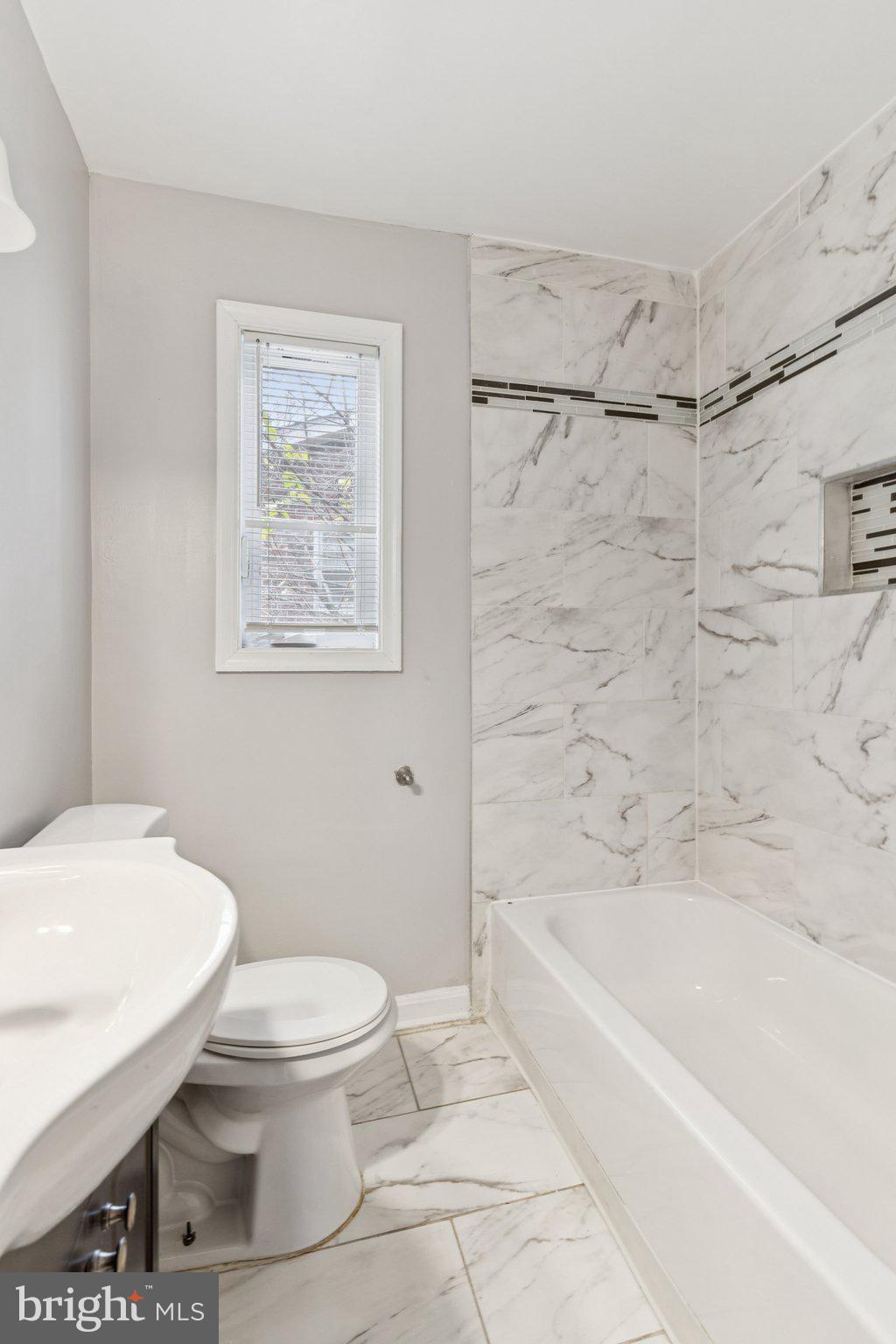 OLE LONGFIELD - Residential