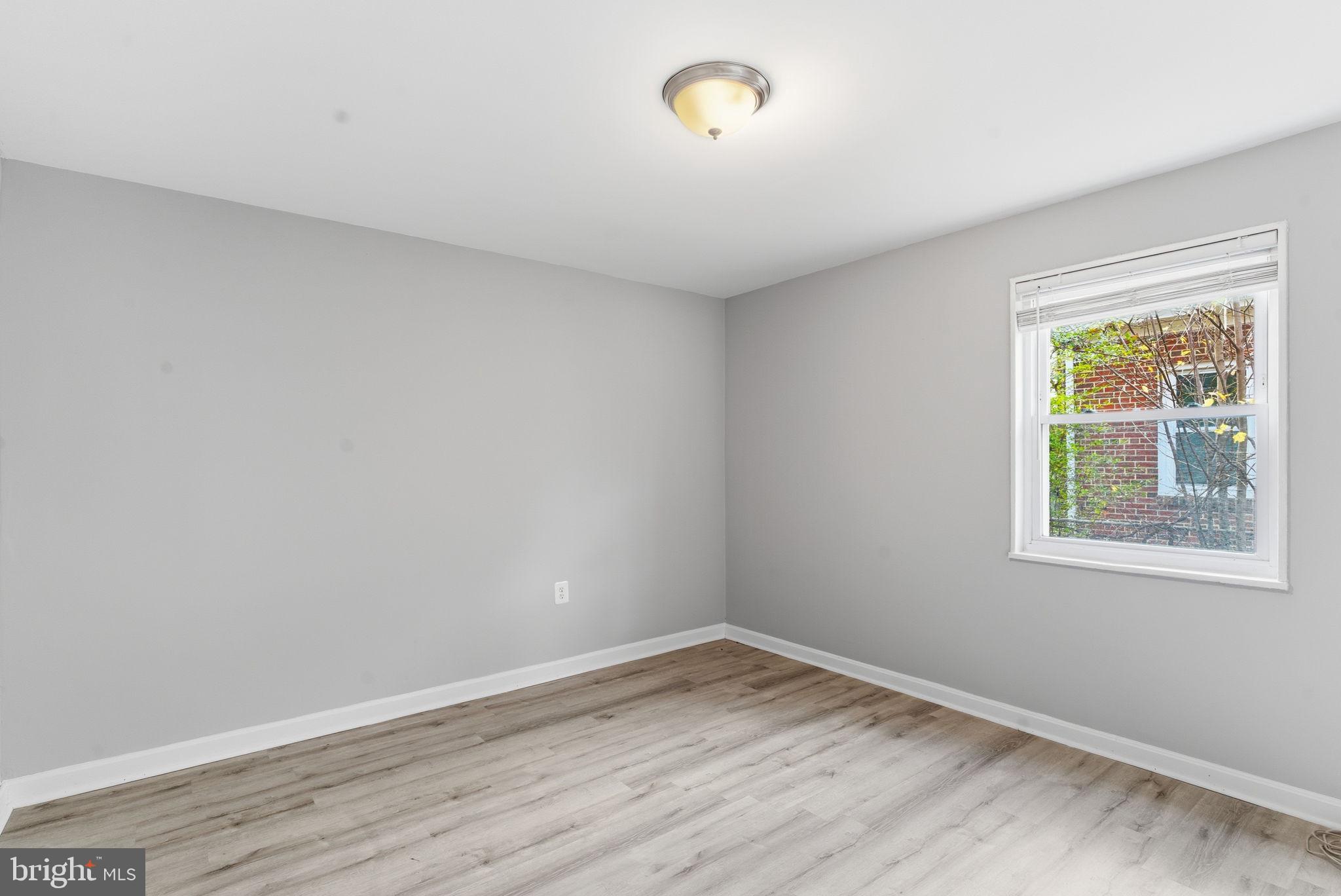 OLE LONGFIELD - Residential