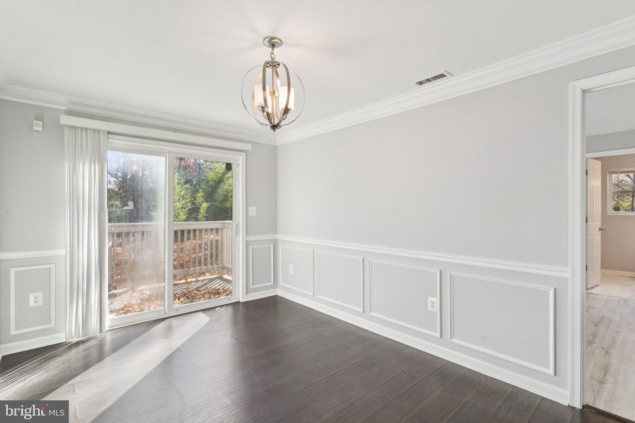 OLE LONGFIELD - Residential