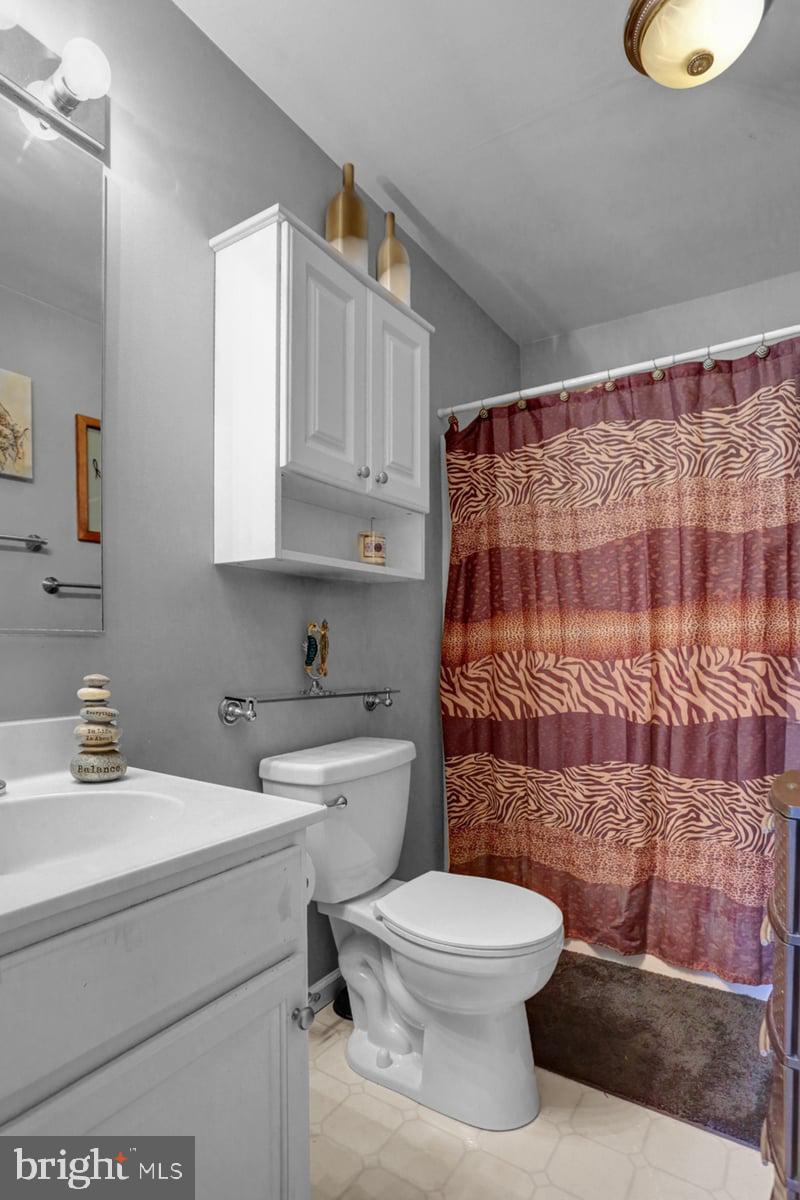 HEATHER KNOLL - Residential