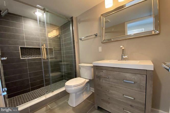 765 N UBER STREET 2
