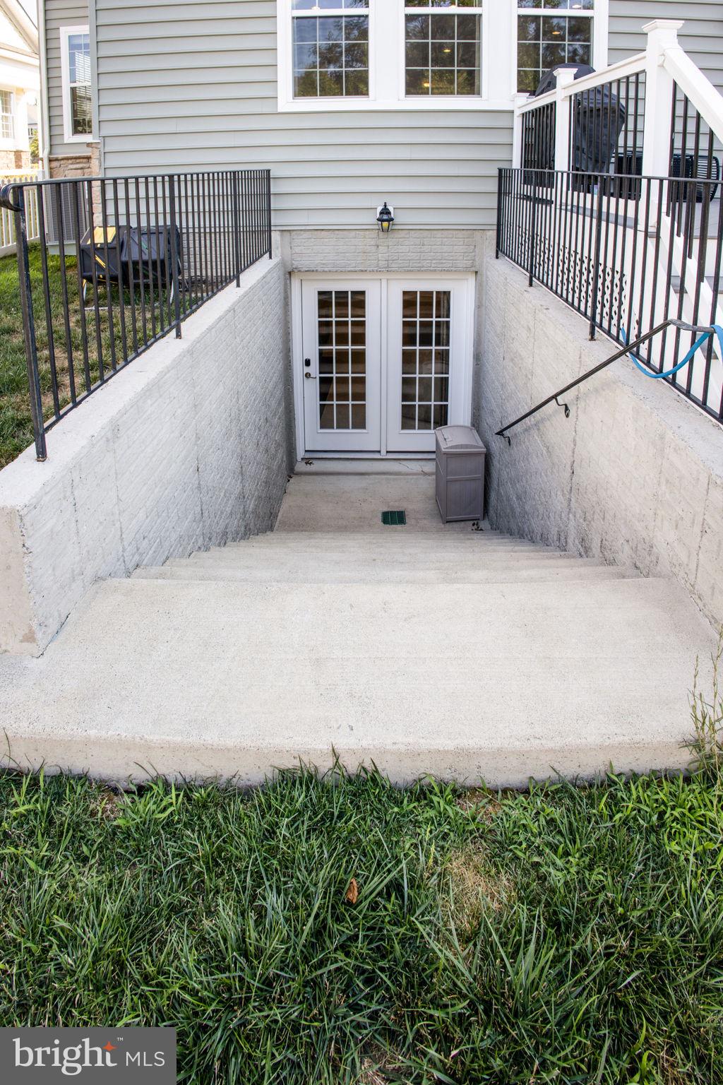 GOOSE CREEK PRESERVE - Residential Lease