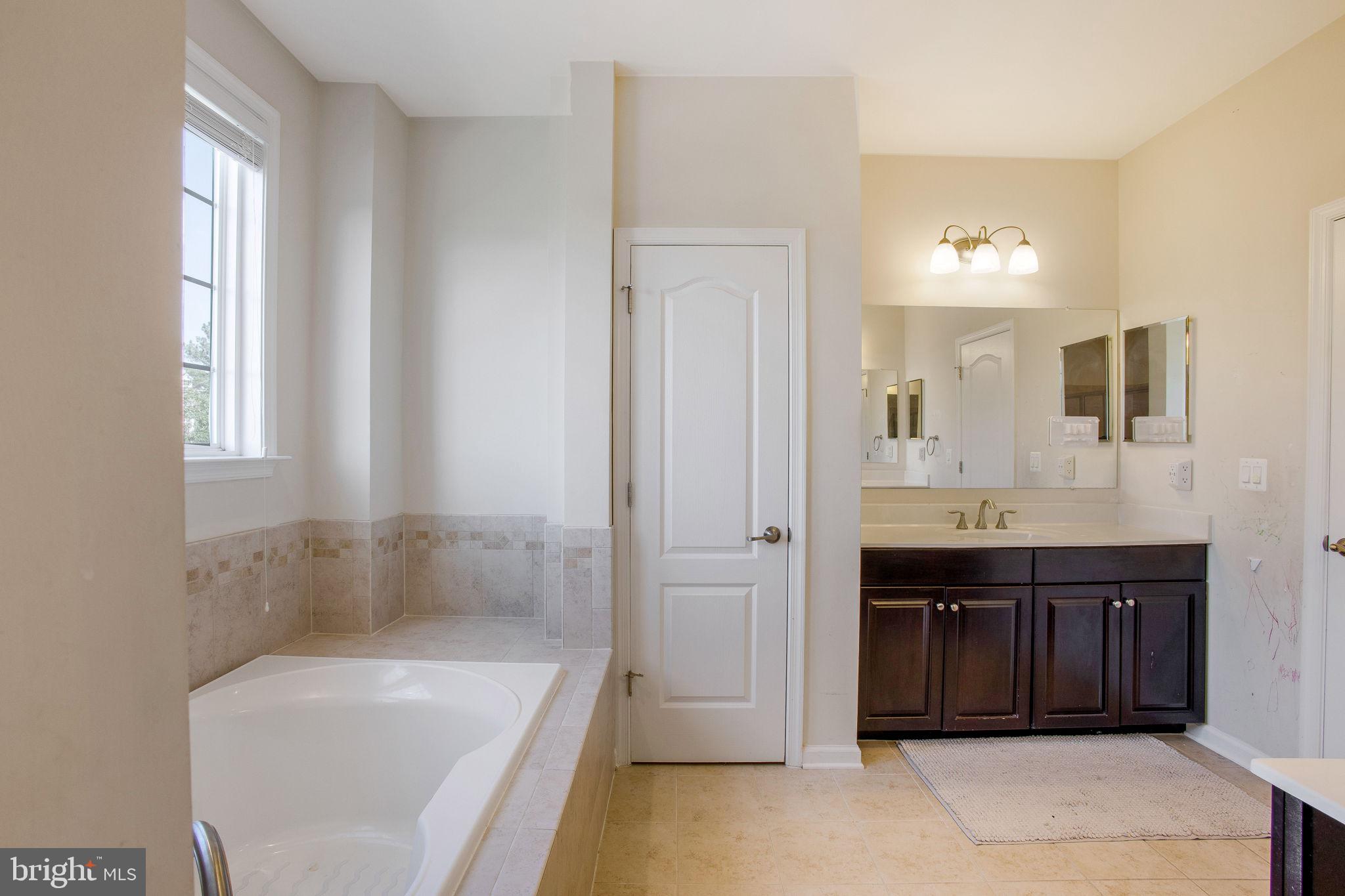 GOOSE CREEK PRESERVE - Residential Lease