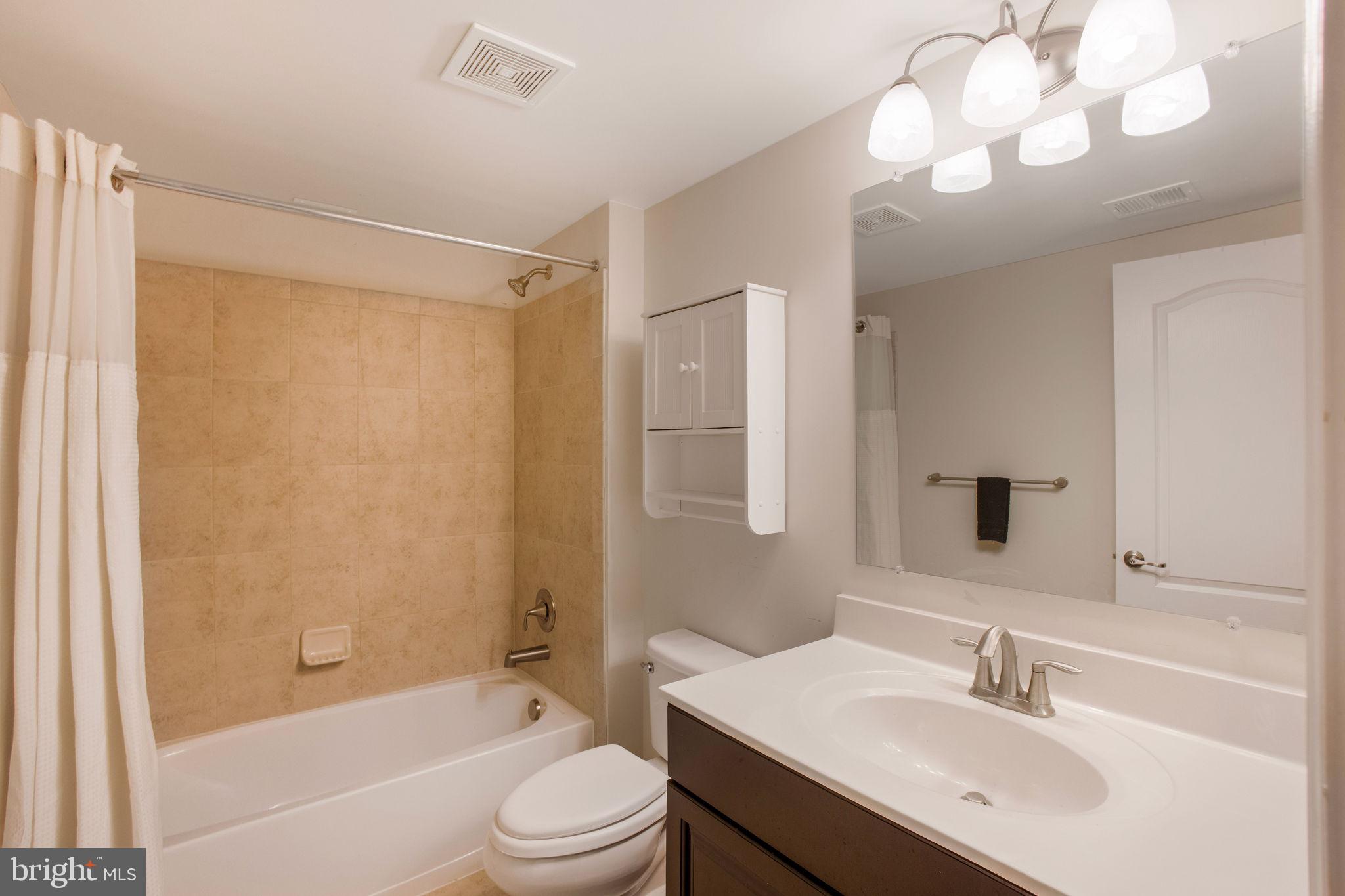 GOOSE CREEK PRESERVE - Residential Lease