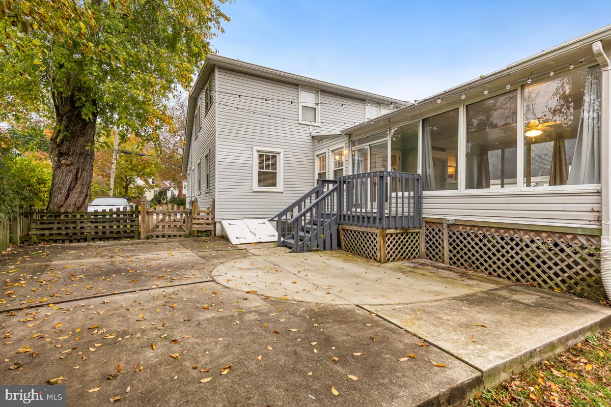 LUTHER VILLAGE - Residential