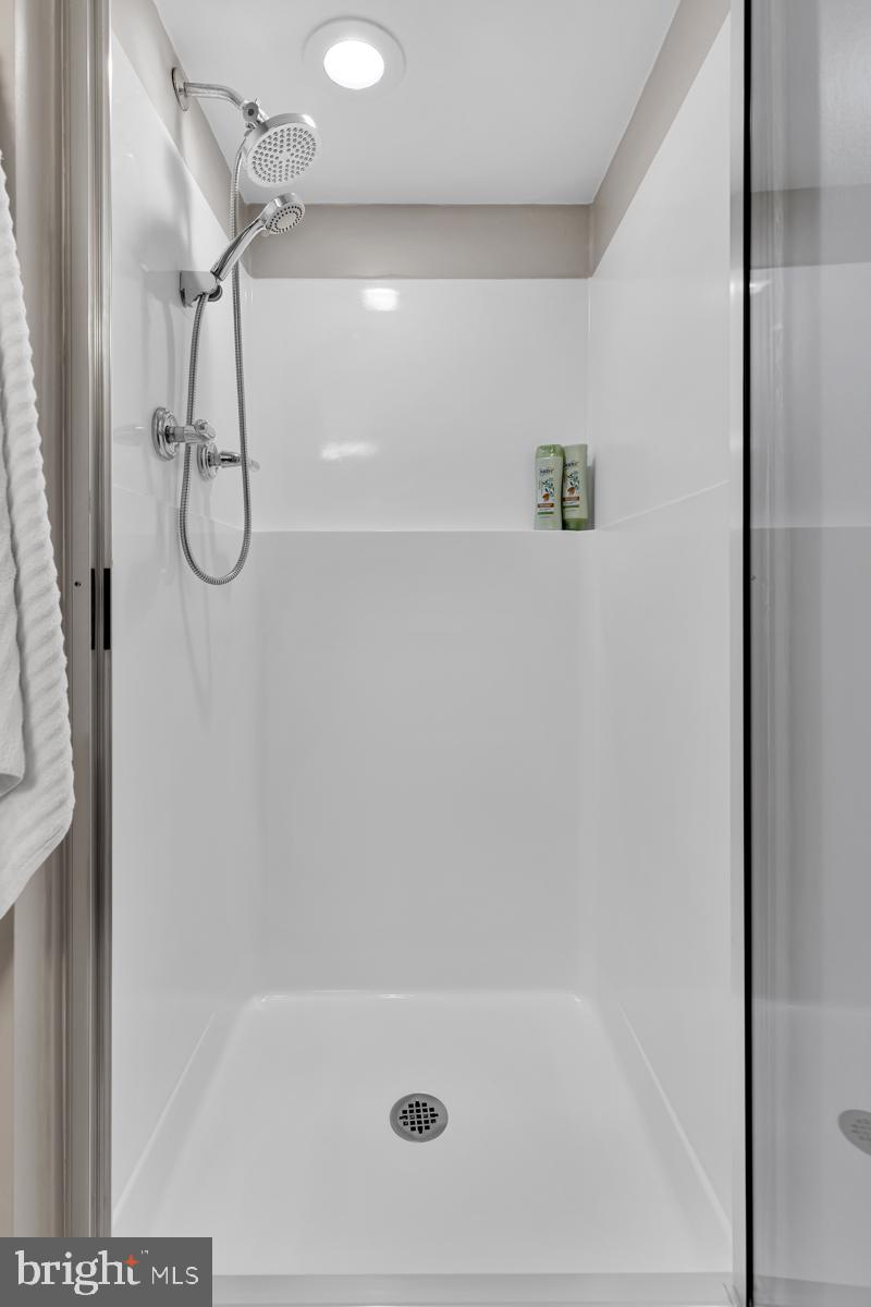 LUTHER VILLAGE - Residential