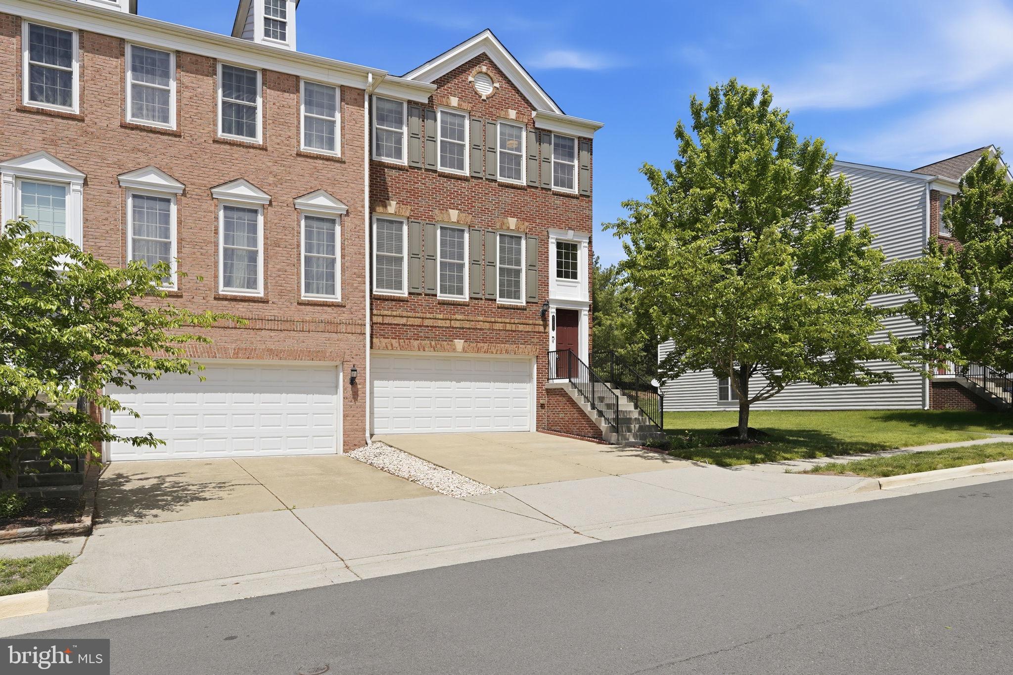 42695 WILMAR SQUARE