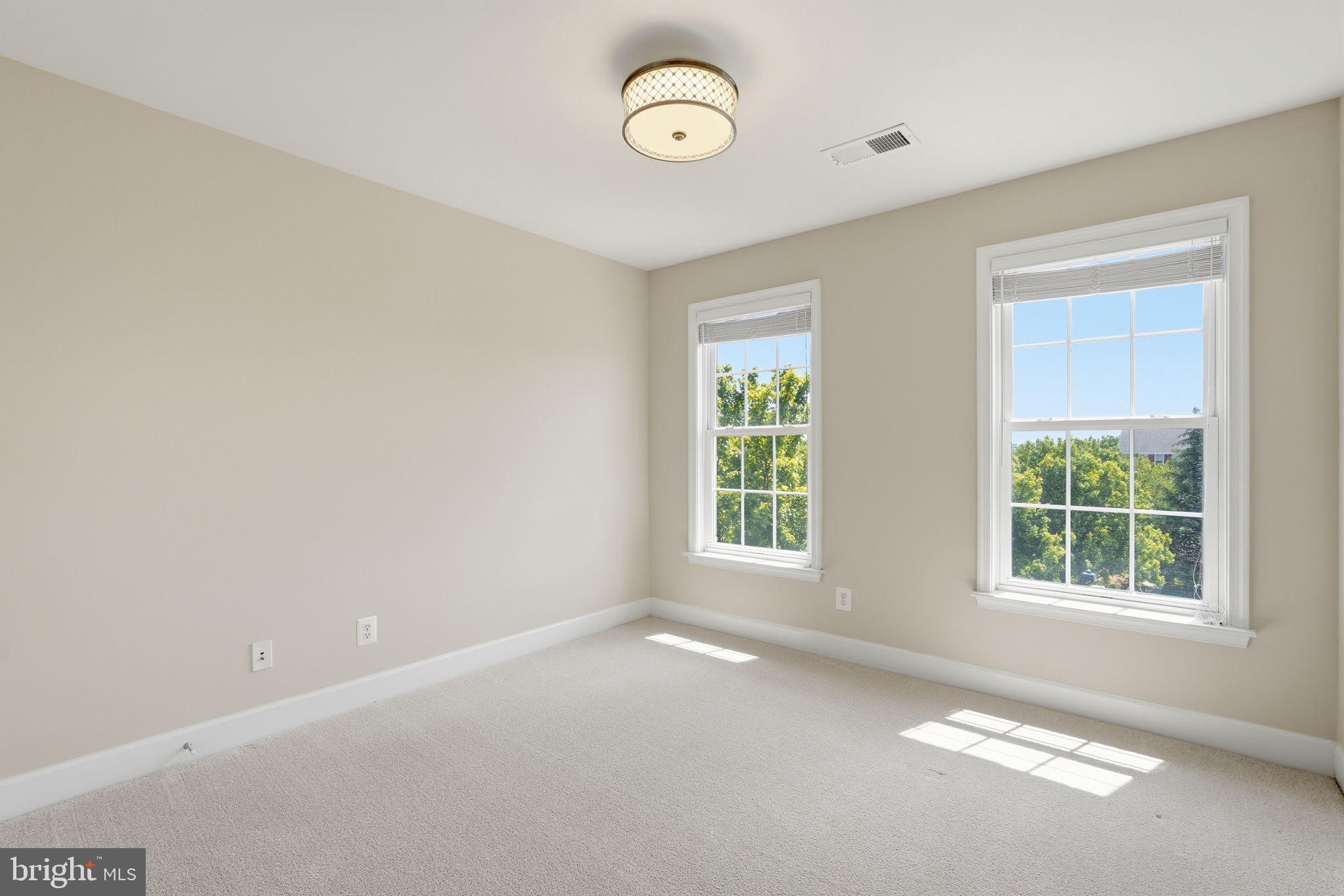WINDERMERE - Residential
