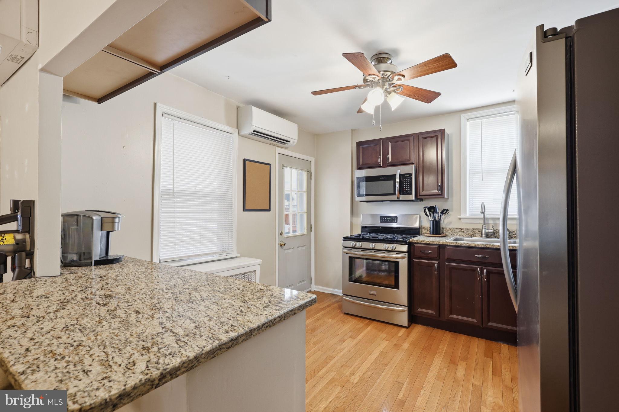 BRIDESBURG - Residential