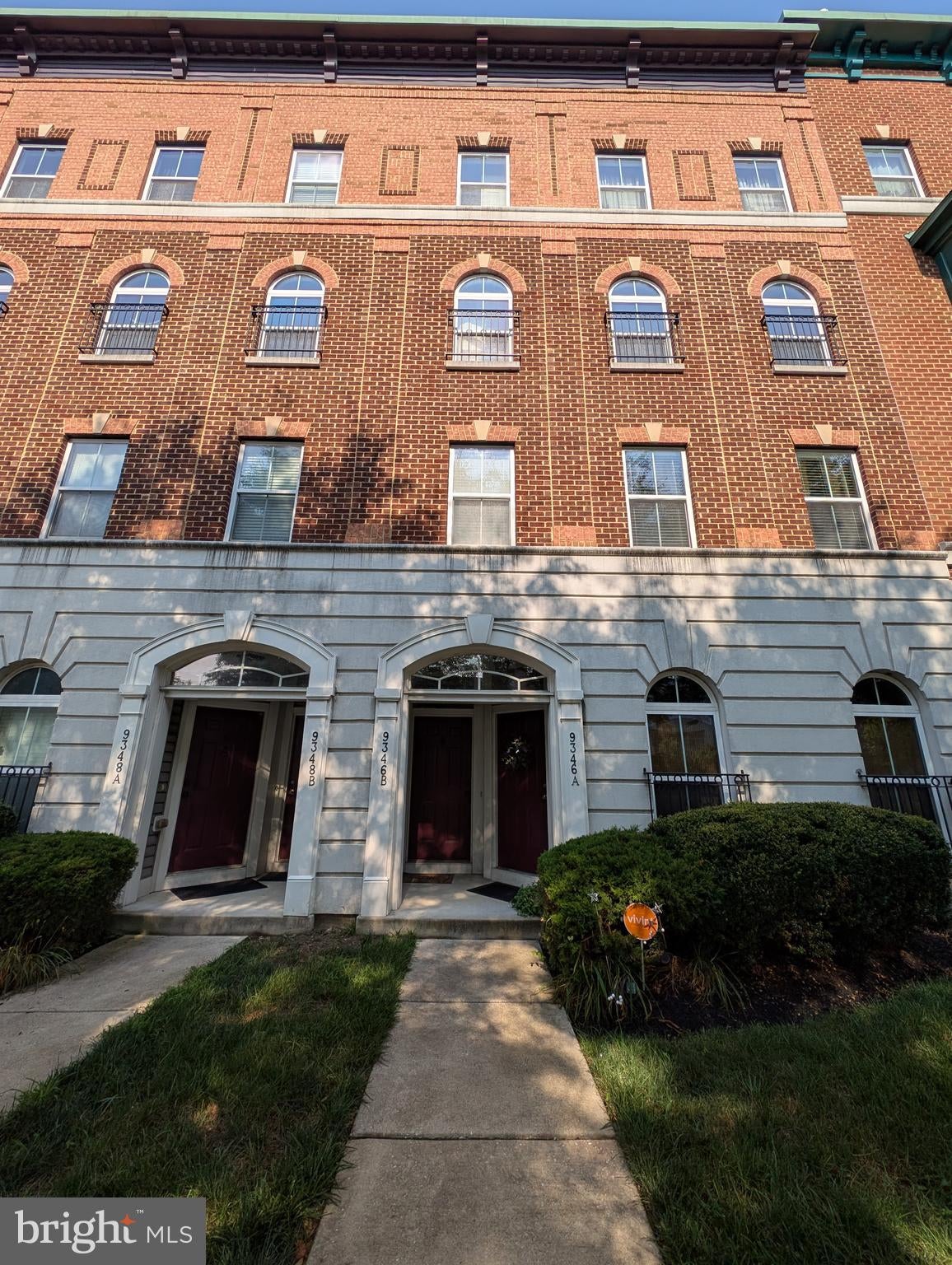 9346 ESPLANADE COURT B 9346B