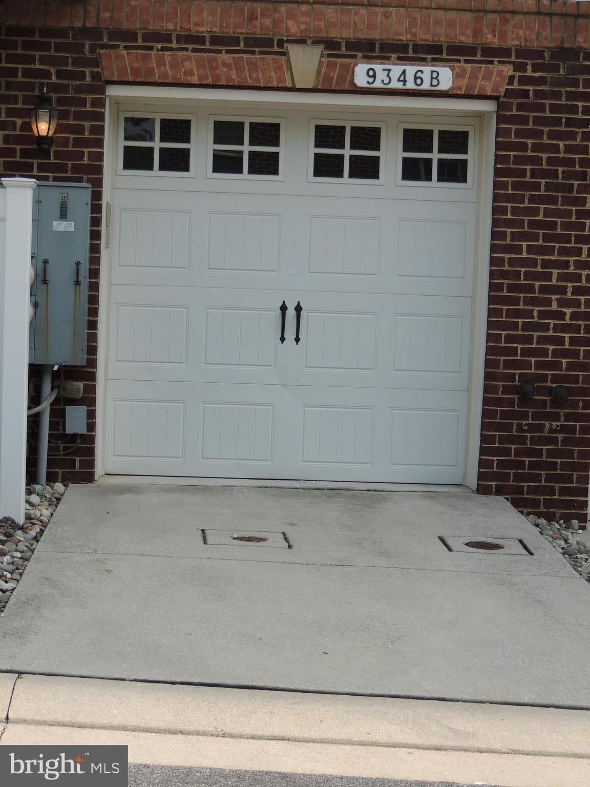 9346 ESPLANADE COURT B 9346B