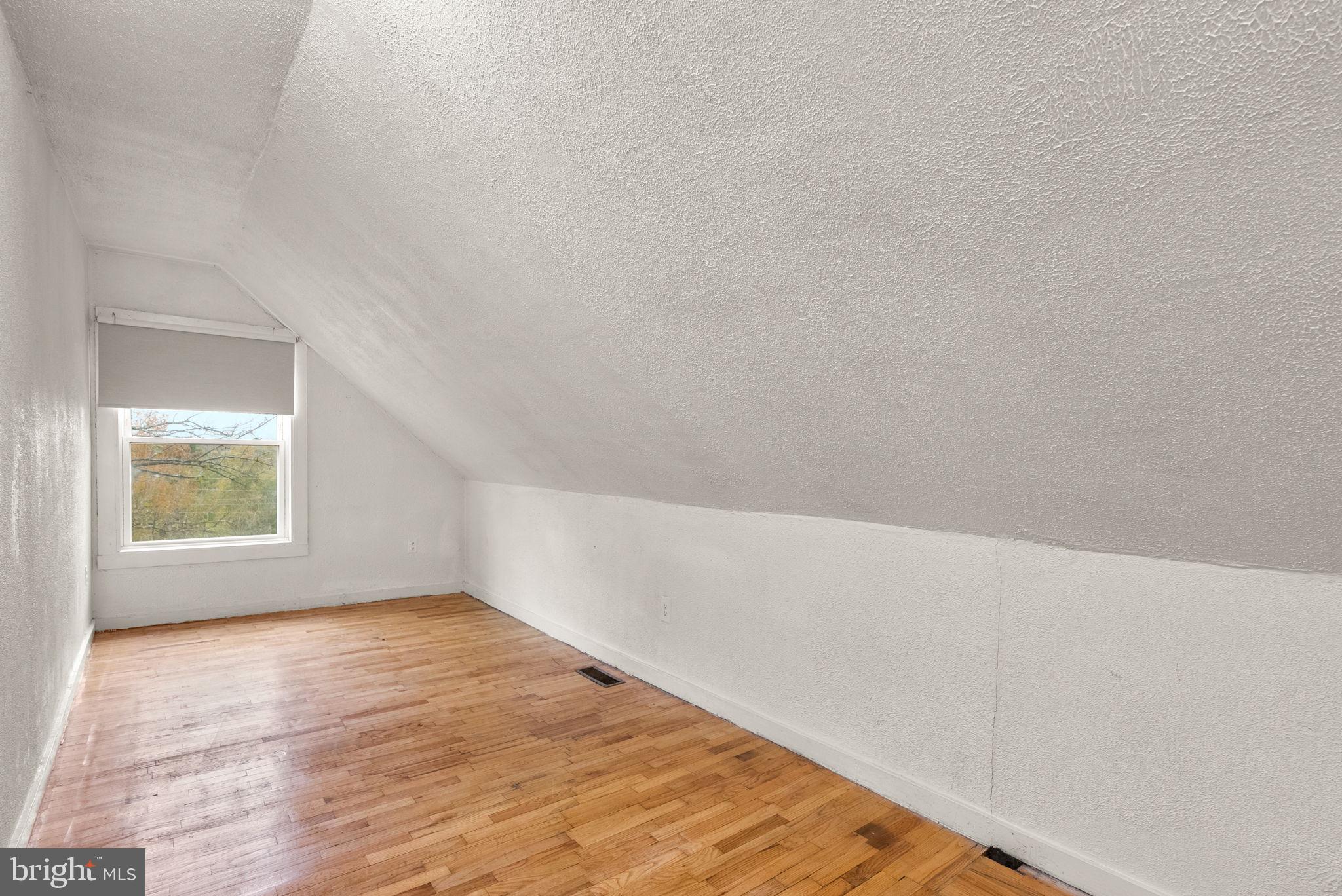 BERWYN - Residential