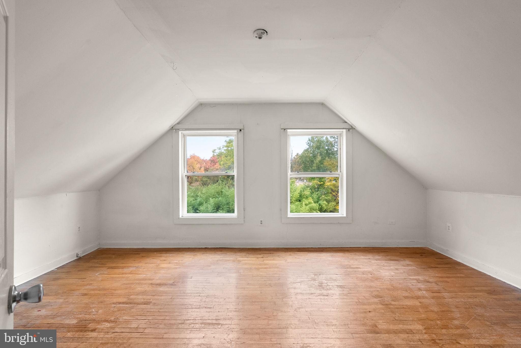 BERWYN - Residential