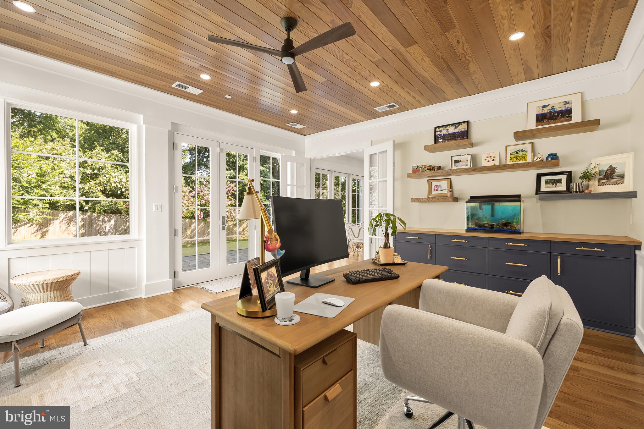 BRADLEY WOODS - Residential