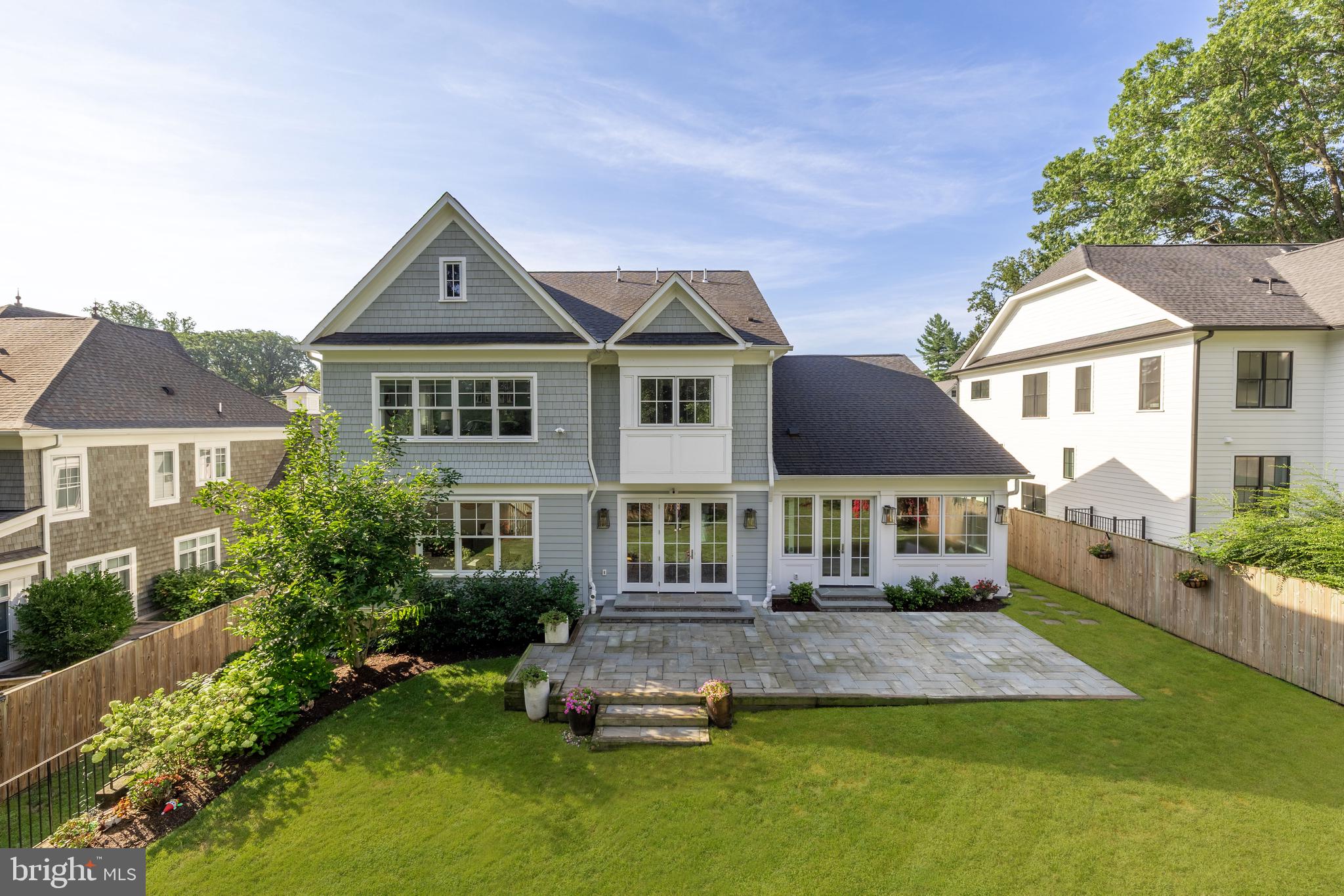 BRADLEY WOODS - Residential