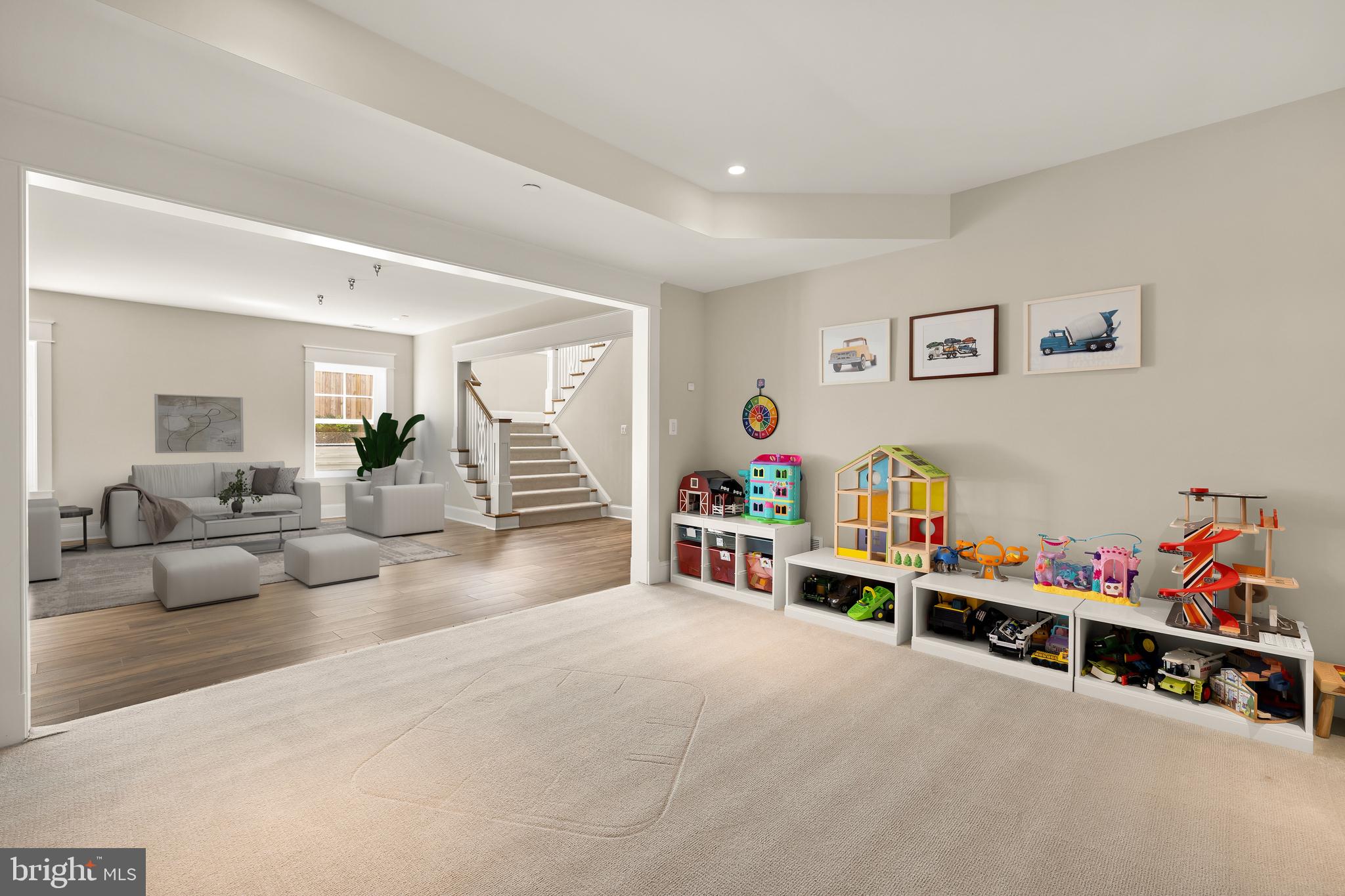 BRADLEY WOODS - Residential