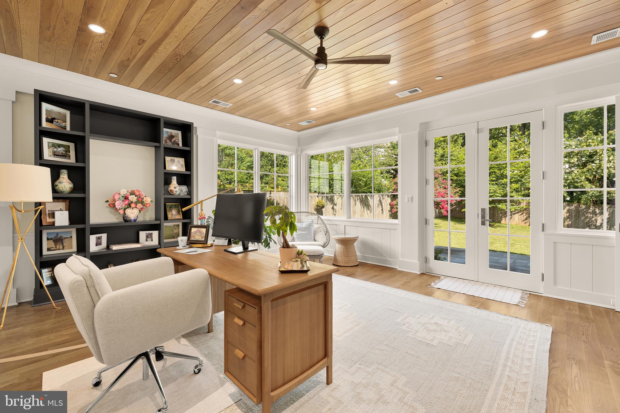 BRADLEY WOODS - Residential