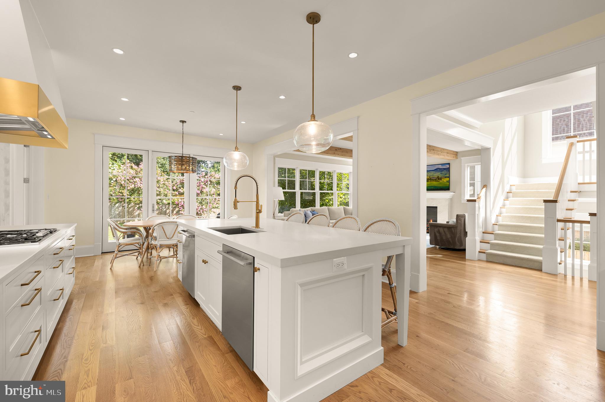 BRADLEY WOODS - Residential