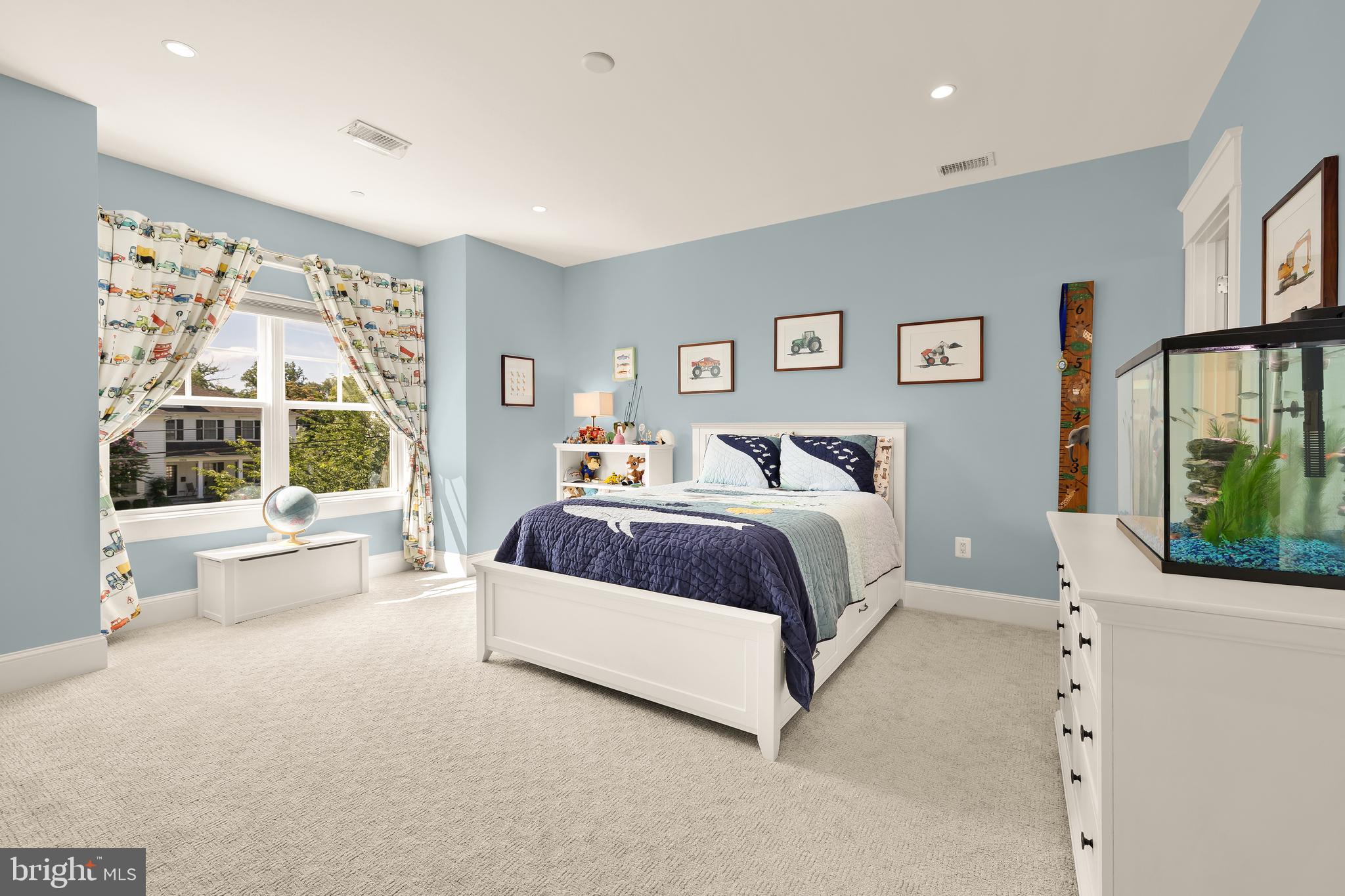 BRADLEY WOODS - Residential