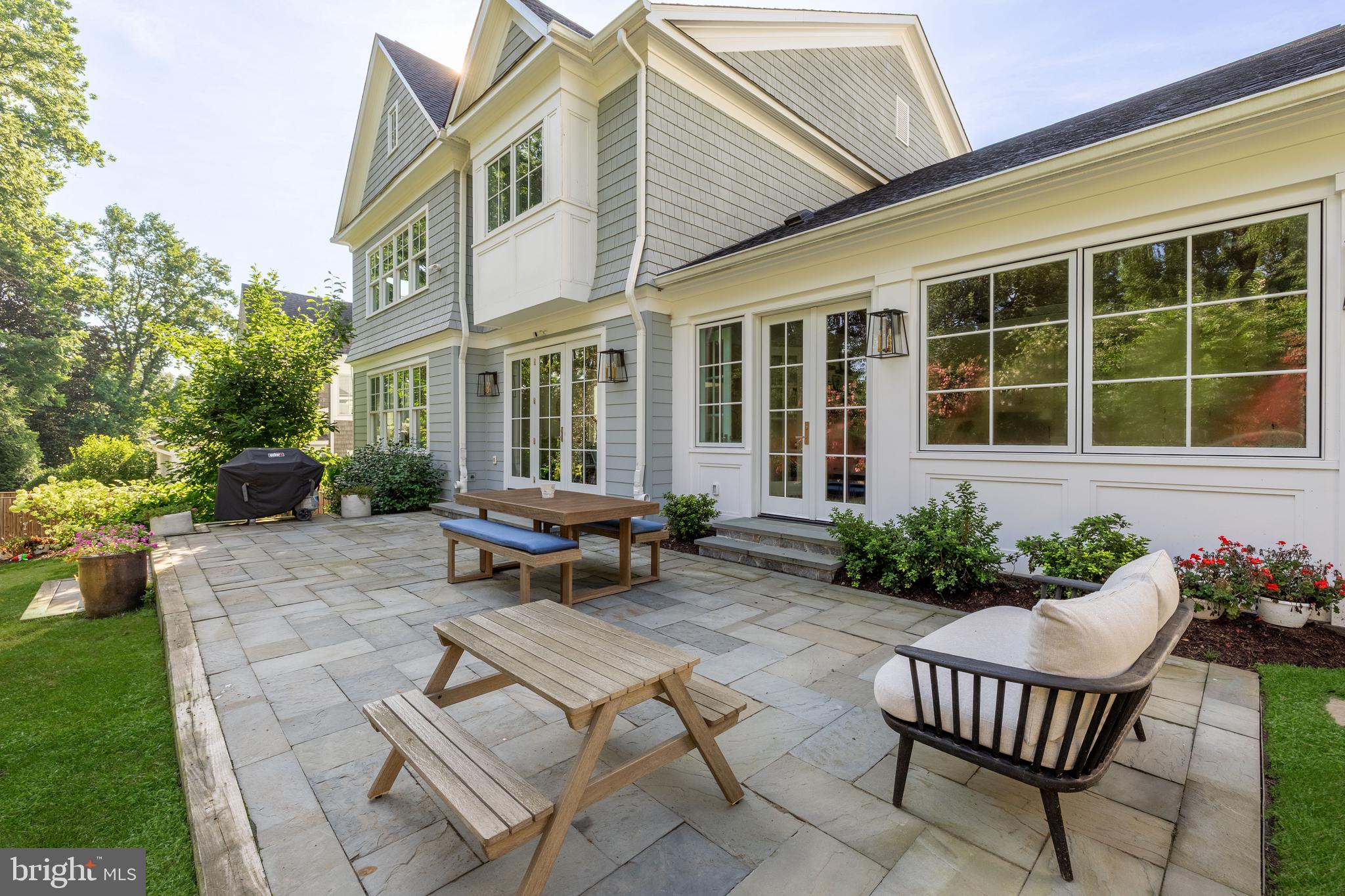 BRADLEY WOODS - Residential