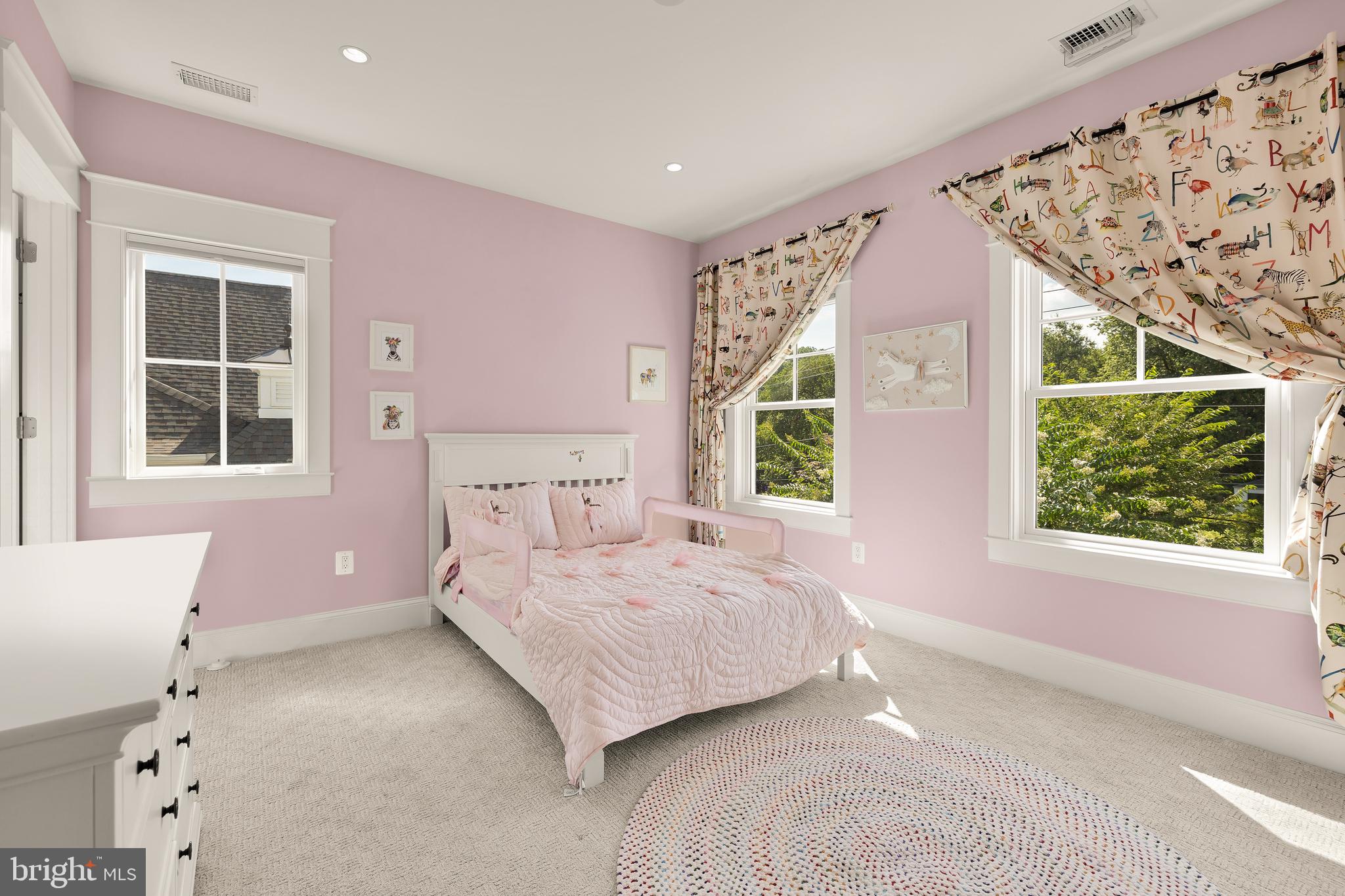 BRADLEY WOODS - Residential