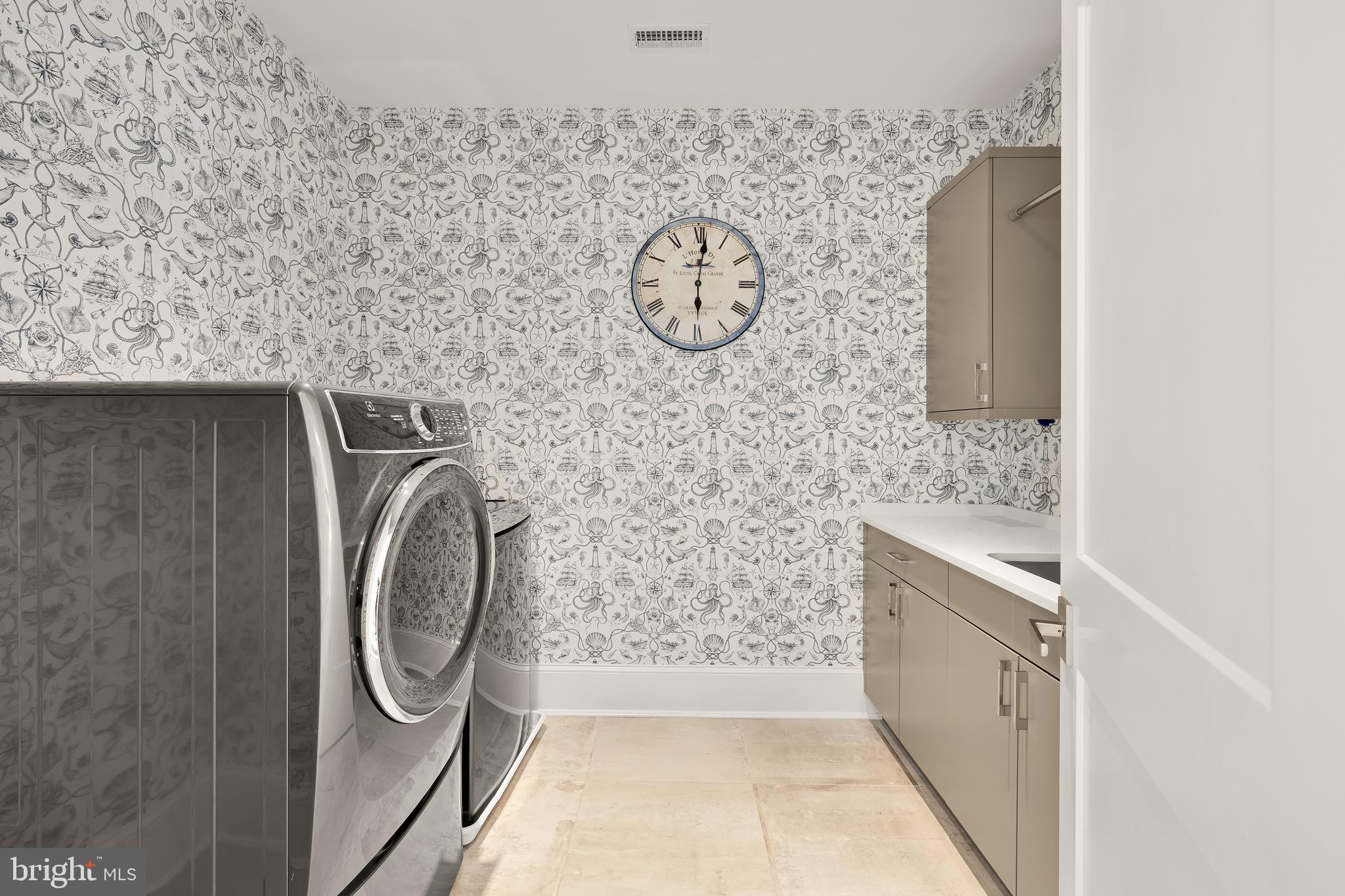 BRADLEY WOODS - Residential