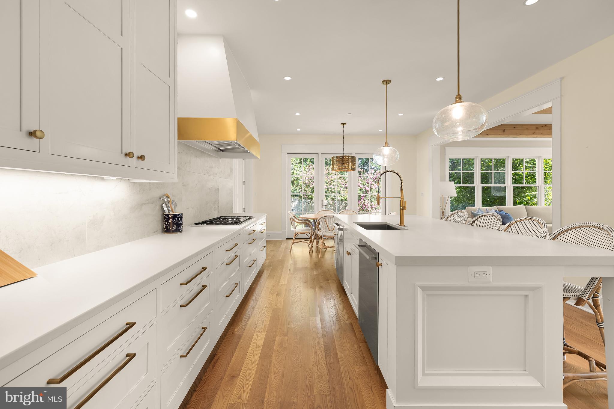 BRADLEY WOODS - Residential