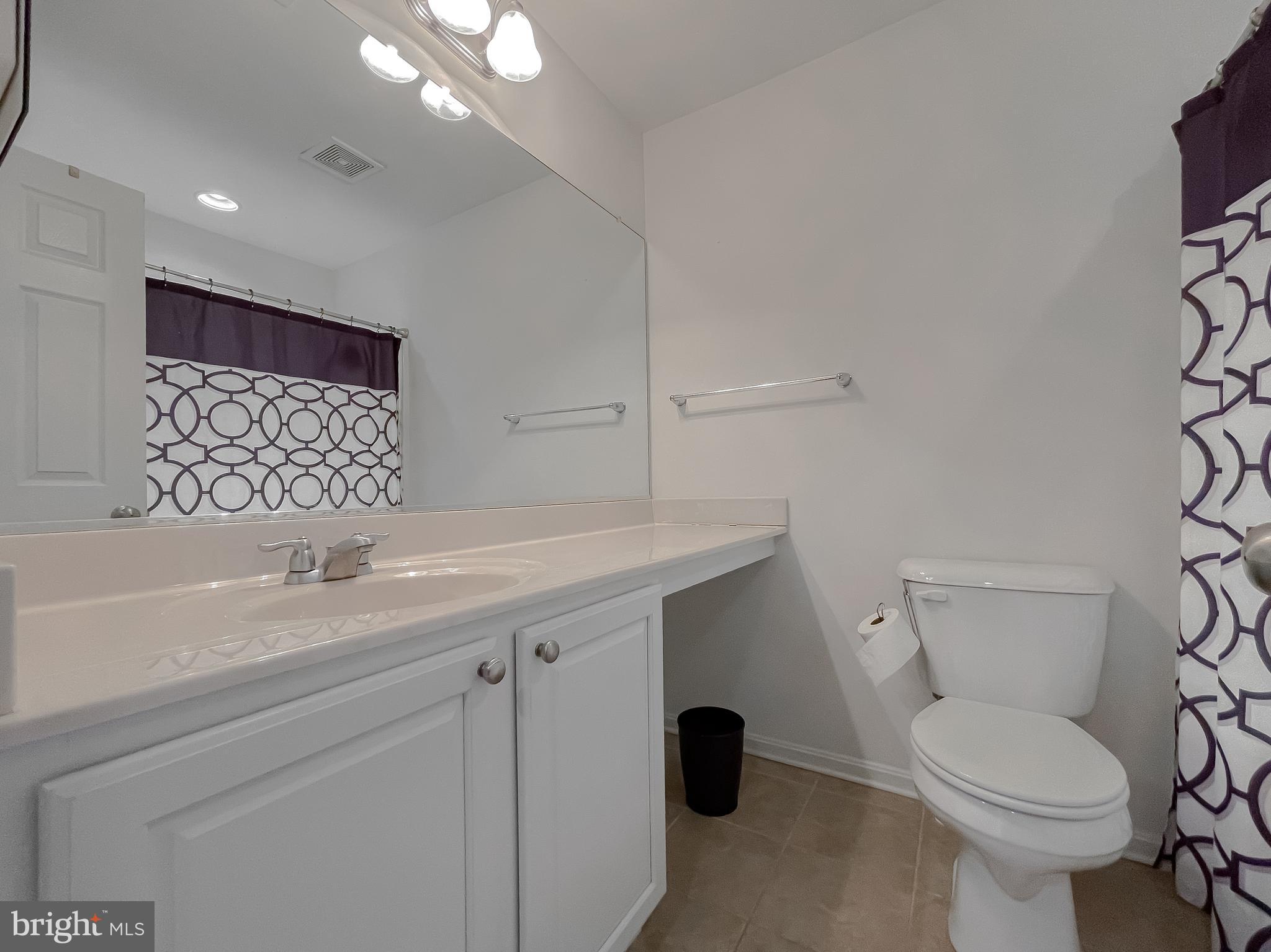 CLEMENTS POINTE - Residential