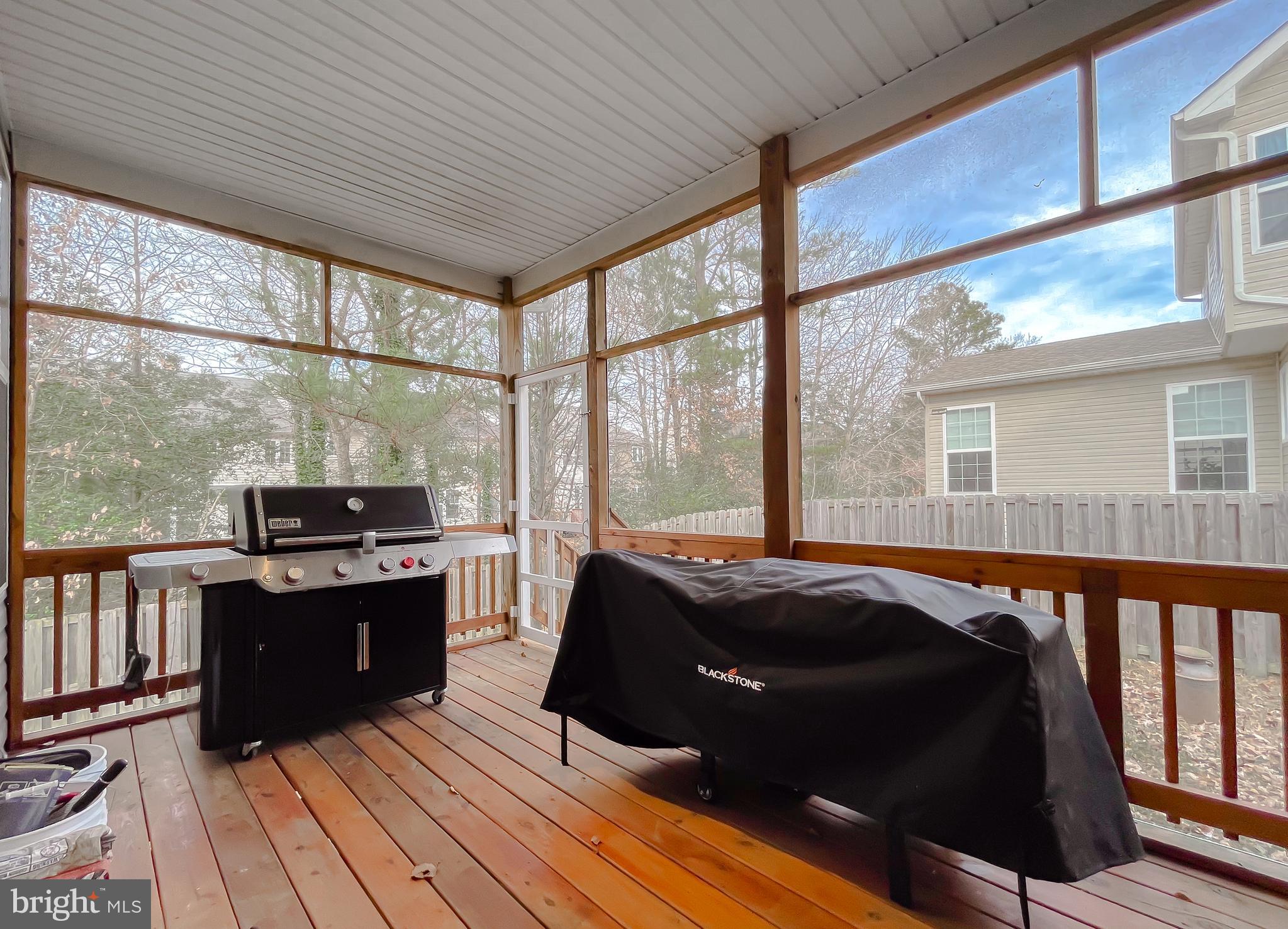 CLEMENTS POINTE - Residential