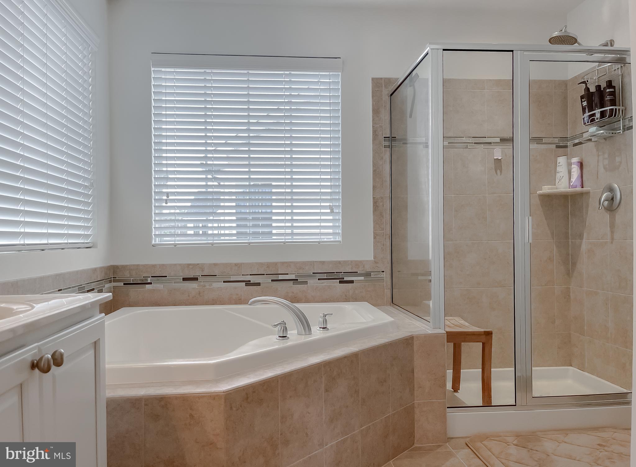 CLEMENTS POINTE - Residential