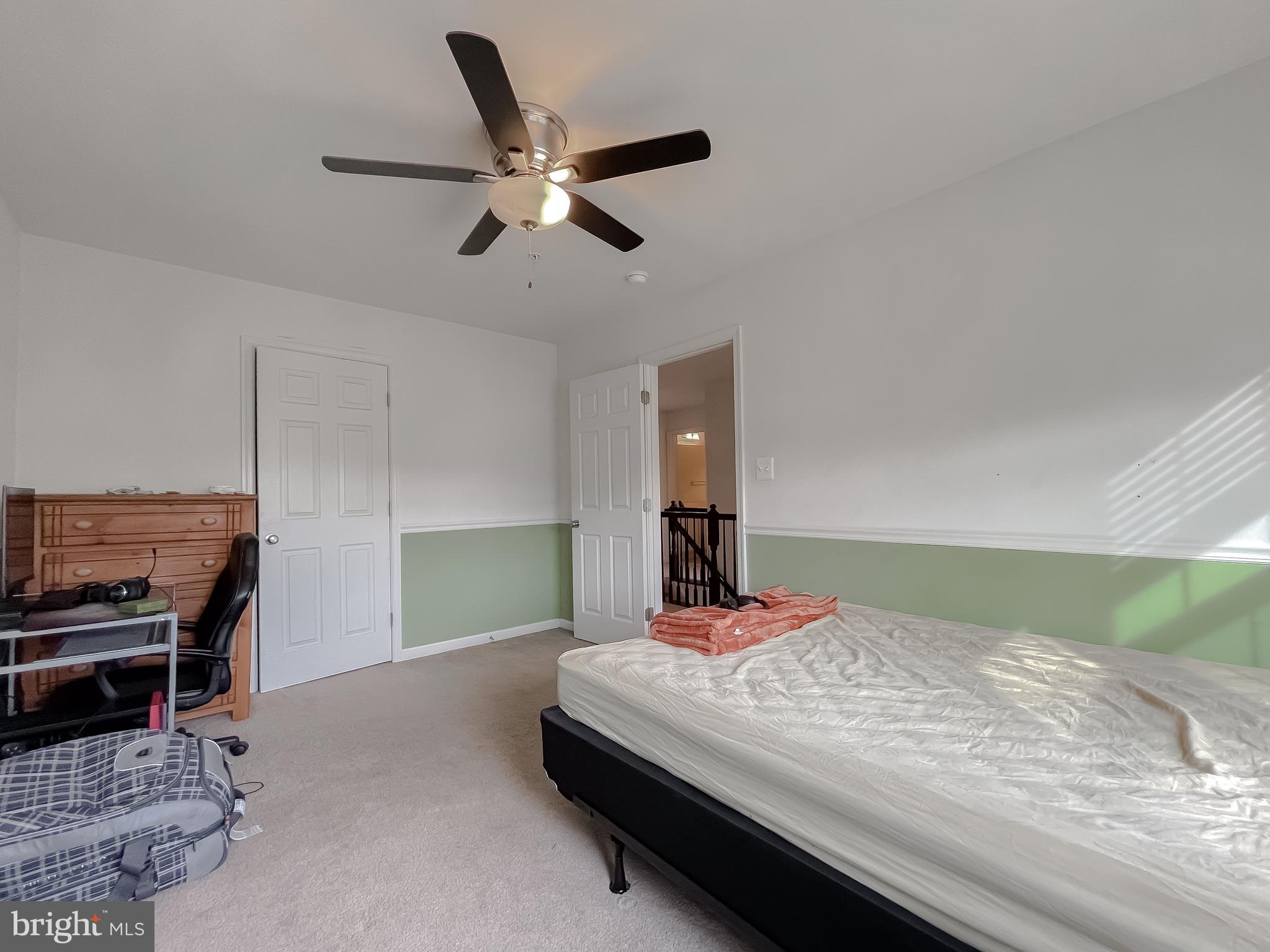 CLEMENTS POINTE - Residential