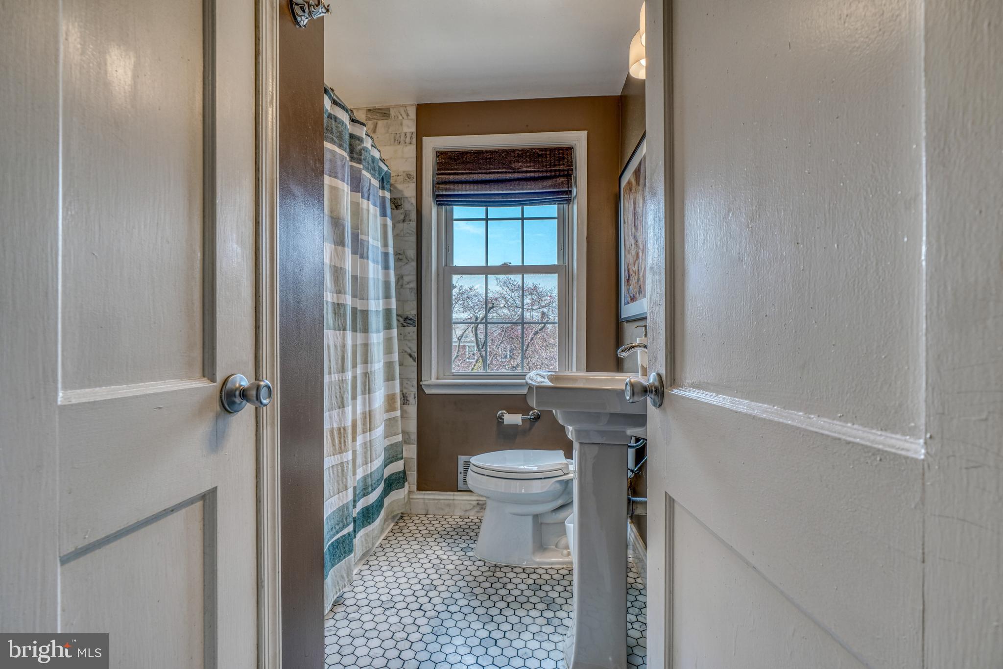 RODGERS FORGE - Residential