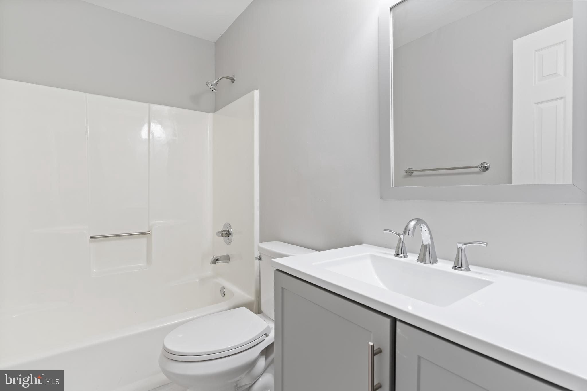 HOLLYWOOD - Residential Lease